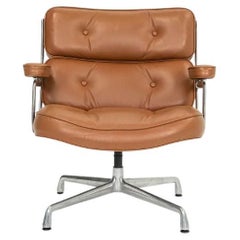 Silla de vestíbulo Eames Time Life de Herman Miller de los años 70 en cuero coñac 1x disponible