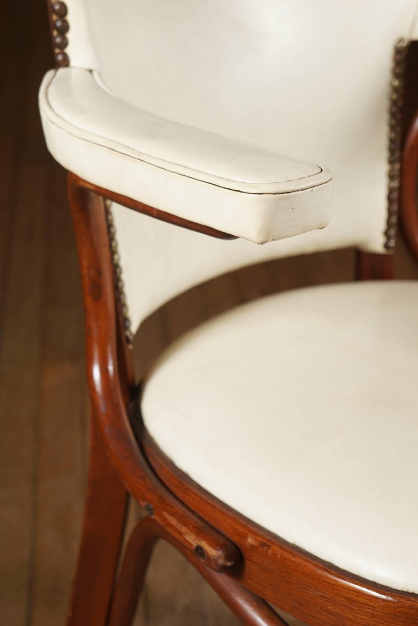 Pair of White Leather Thonet Armchairs For Sale 1