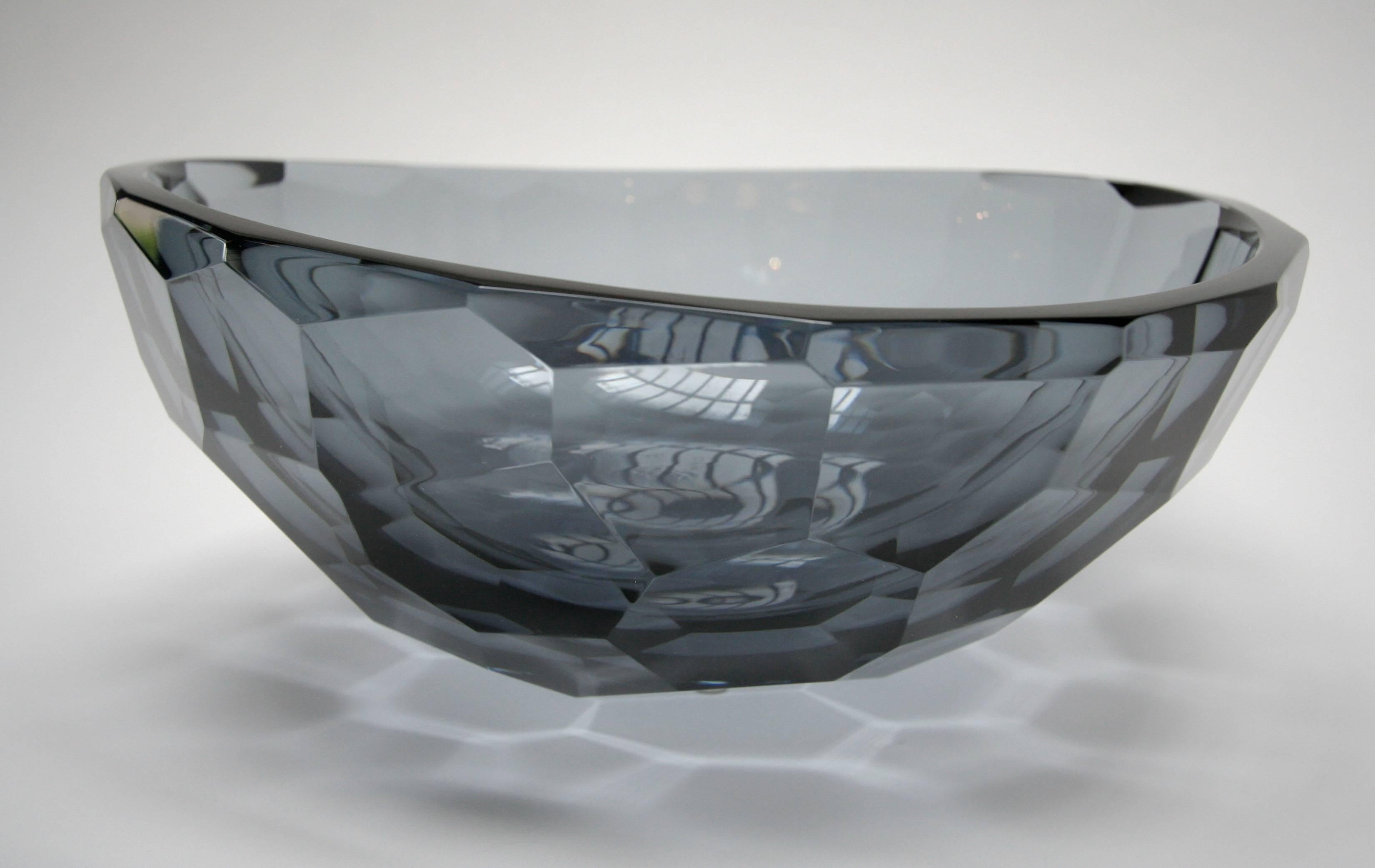 Venus Faceted Murano Grey Glass Bowl For Sale 1