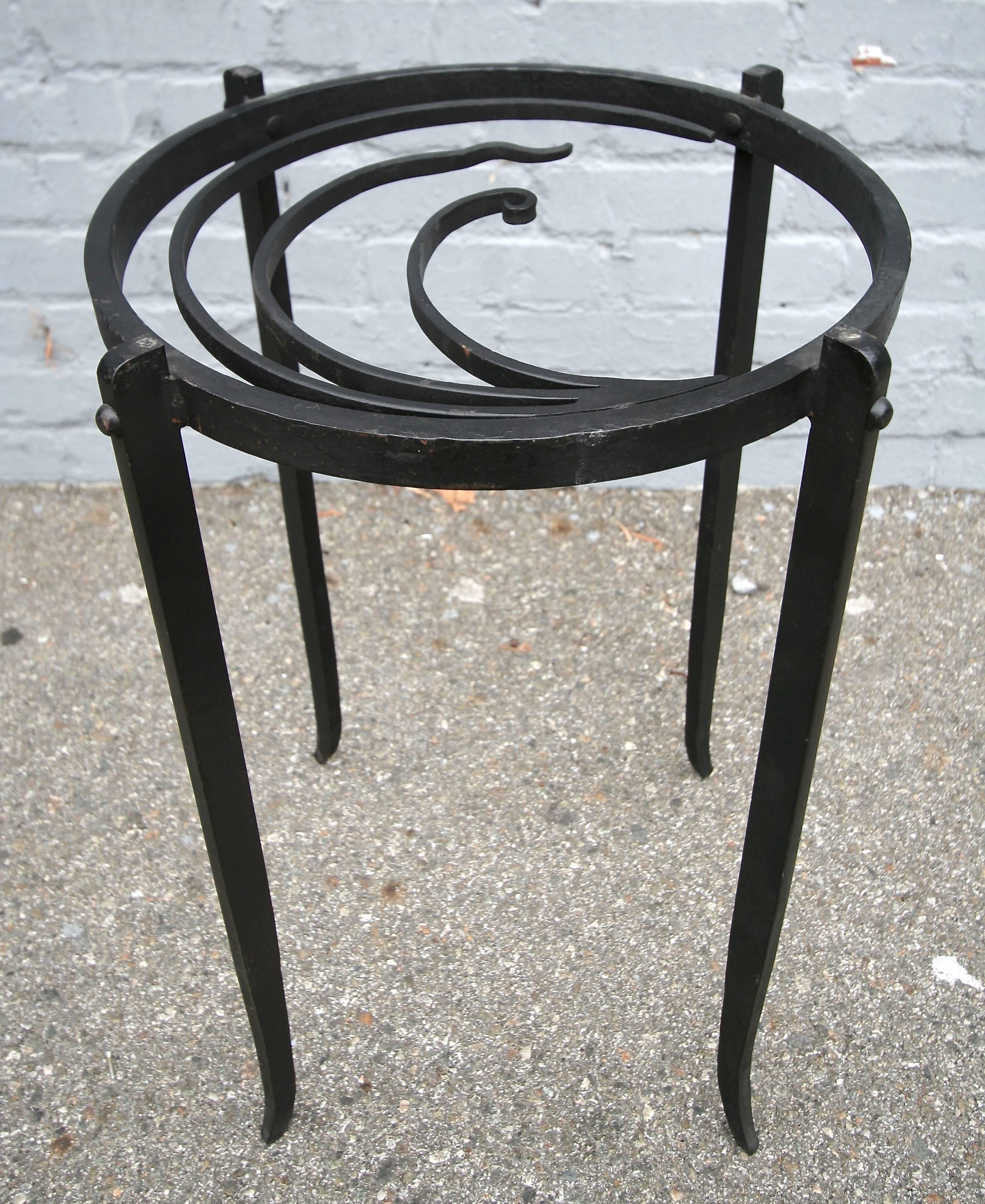French Pair of Black Metal Art Deco Side Tables with Glass Tops, 1940s For Sale