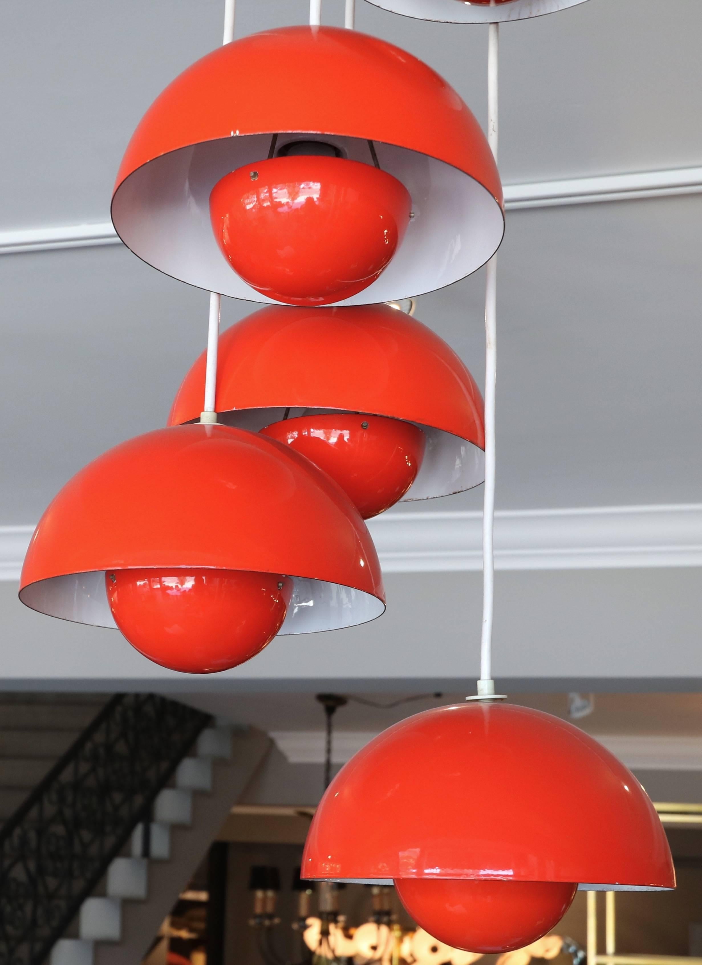 Red Metal Big Flower Pot Chandelier by Verner Panton, 1970s In Good Condition For Sale In Los Angeles, CA