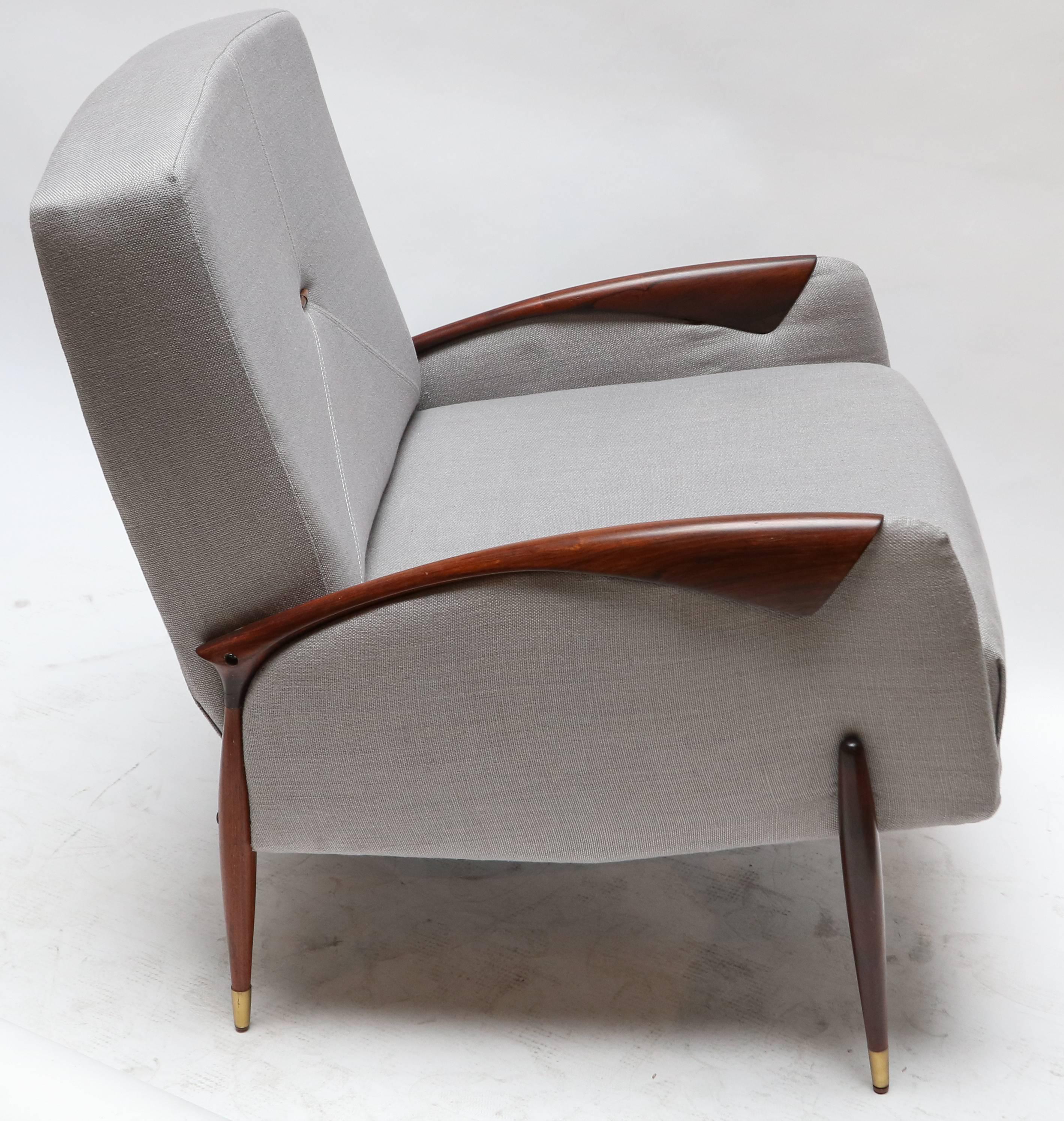 Pair of Brazilian armchairs by Scapinelli in jarcaranda and grey linen.