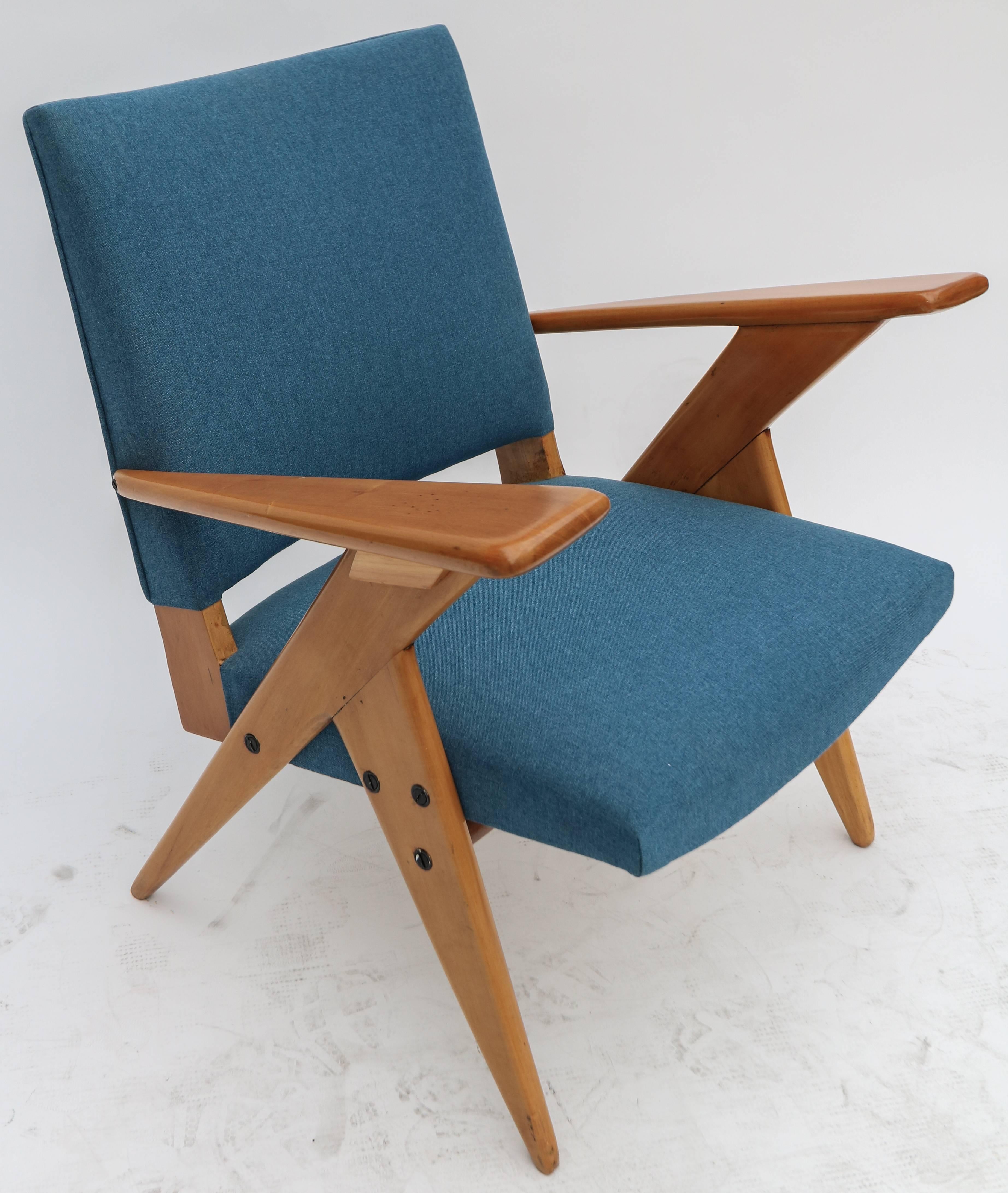 Pair of 1960s Brazilian caviuna armchairs by Zanine upholstered in blue linen.