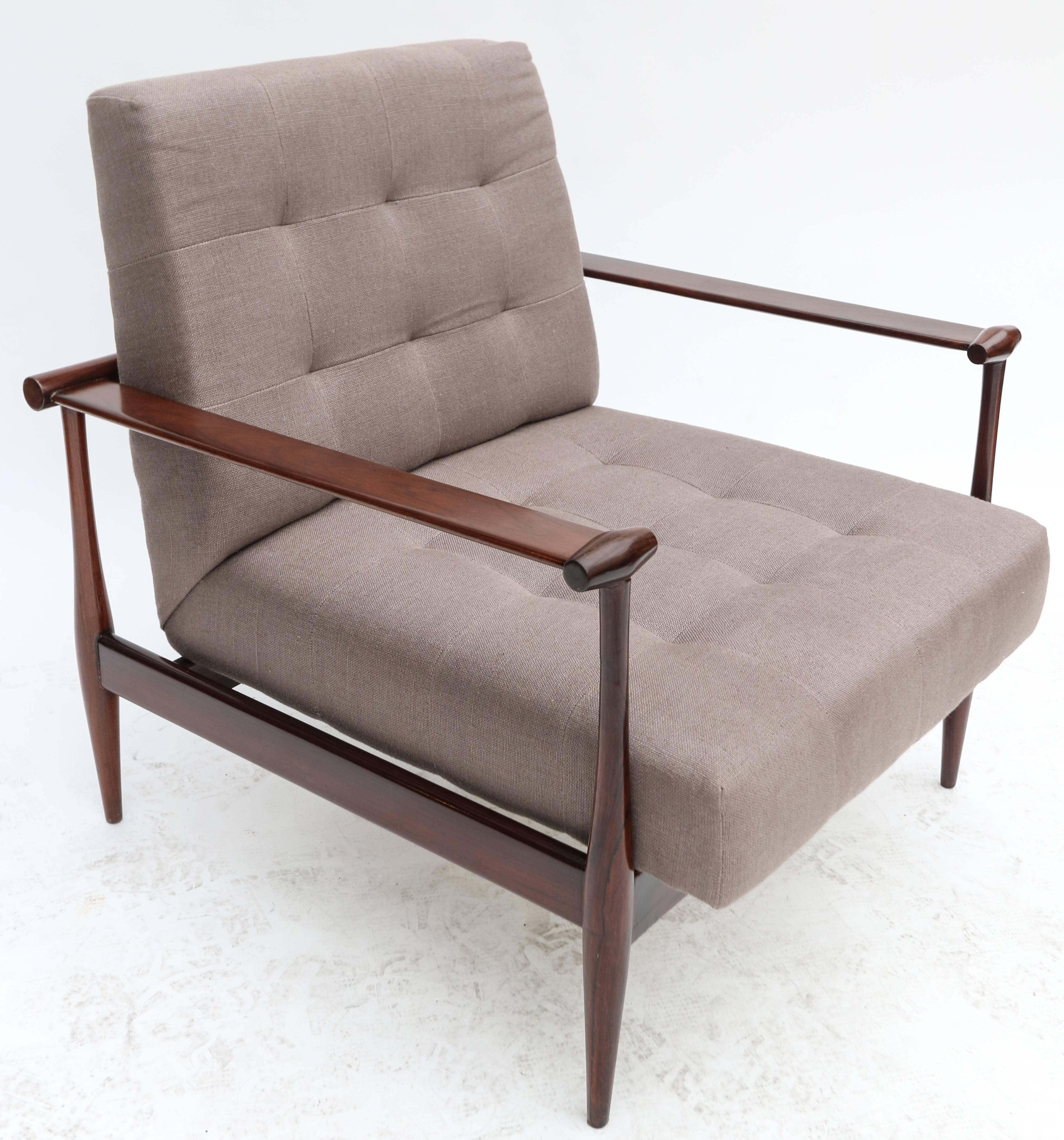 Pair of 1960s armchairs by Liceu de Artes in Brazilian jacaranda and upholstered in grey linen.