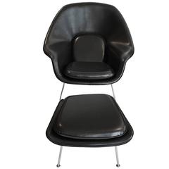 Saarinen Original Womb Chair and Ottoman in Black Leather with Knoll Label