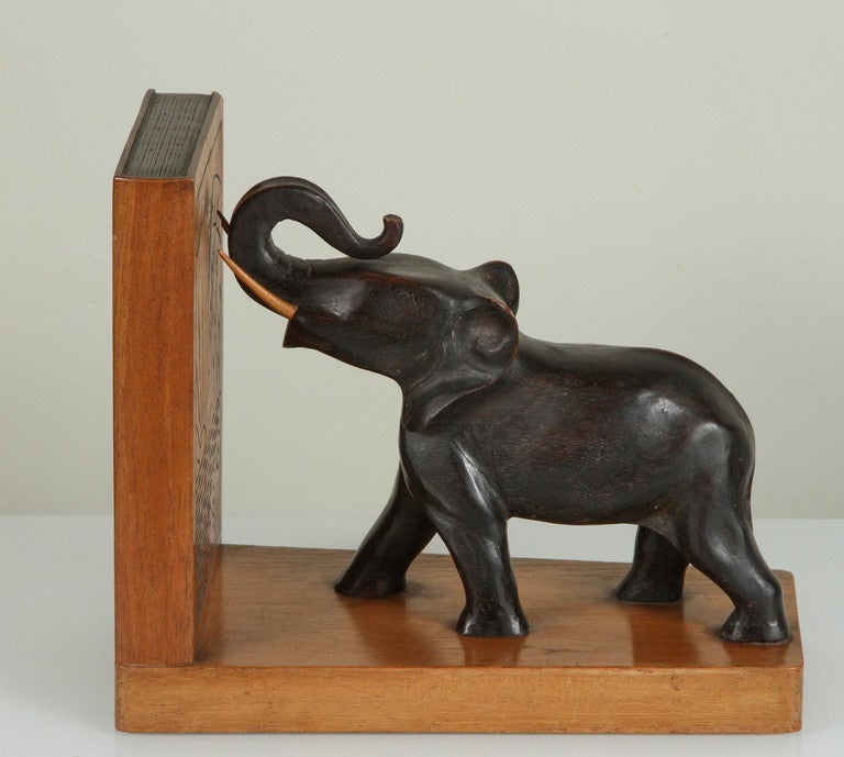 Pair of Art Deco Elephant Bookends For Sale 1
