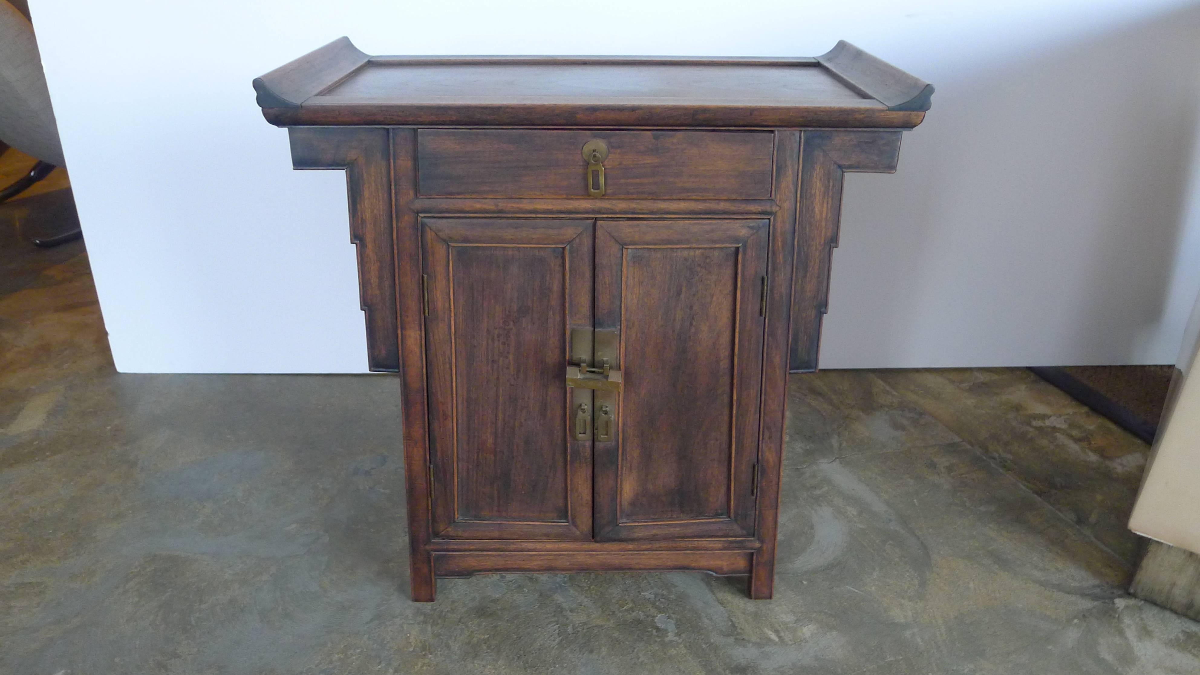 Pair of Wood Chinese Side Cabinets In Excellent Condition In Los Angeles, CA