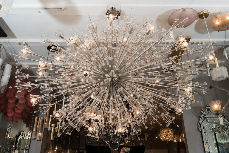Tremendous crystal Esprit Sputnik chandelier. Customization is available in different sizes and finishes.