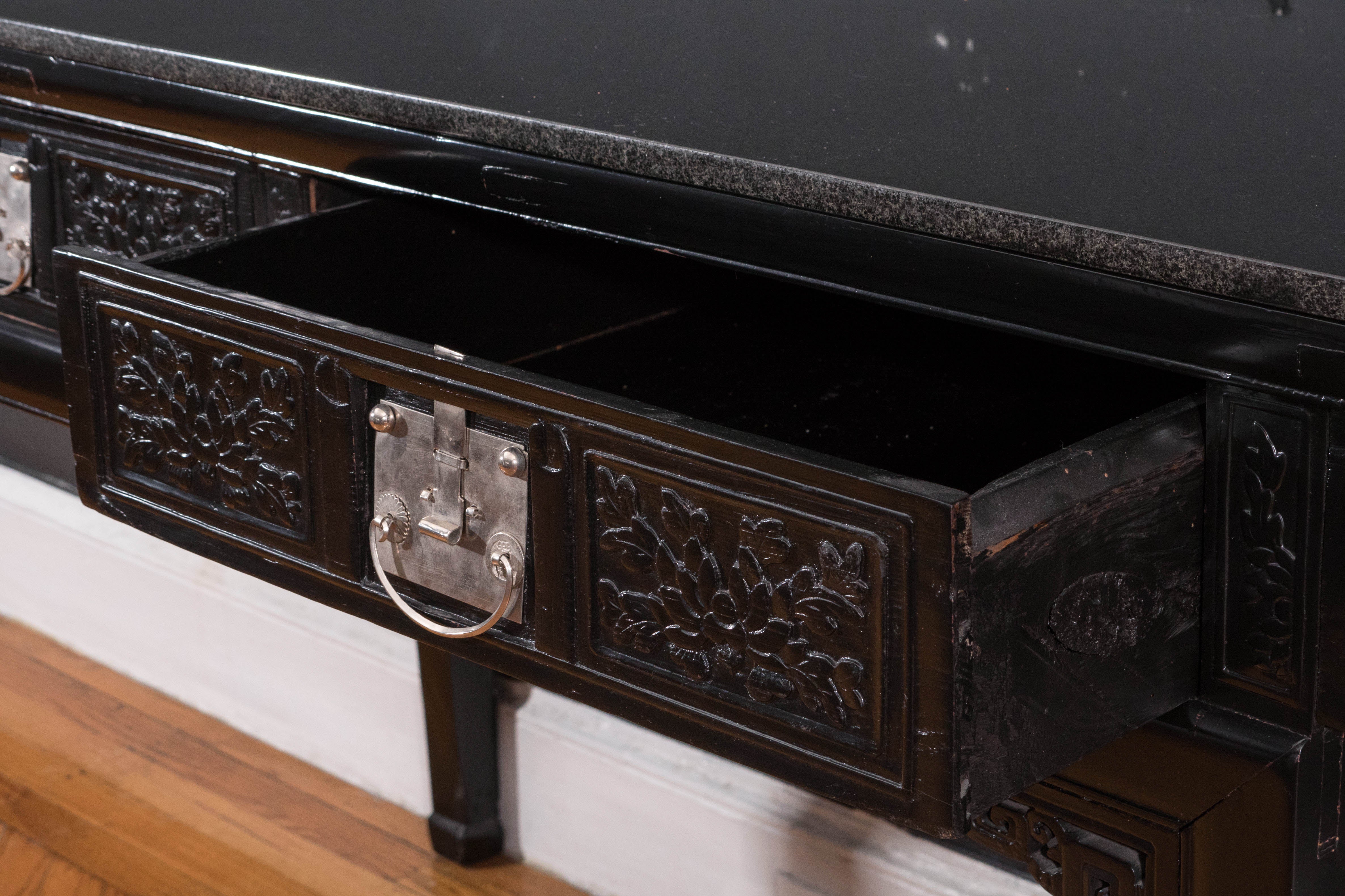 19th Century Black Lacquer Chinese Alter Table 3