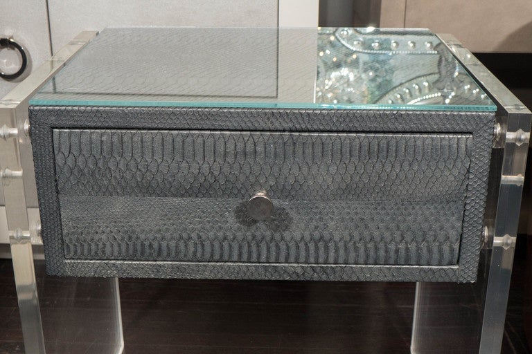 Modern Pair of Gunmetal Gray Python Nightstands with Lucite Side Panels For Sale