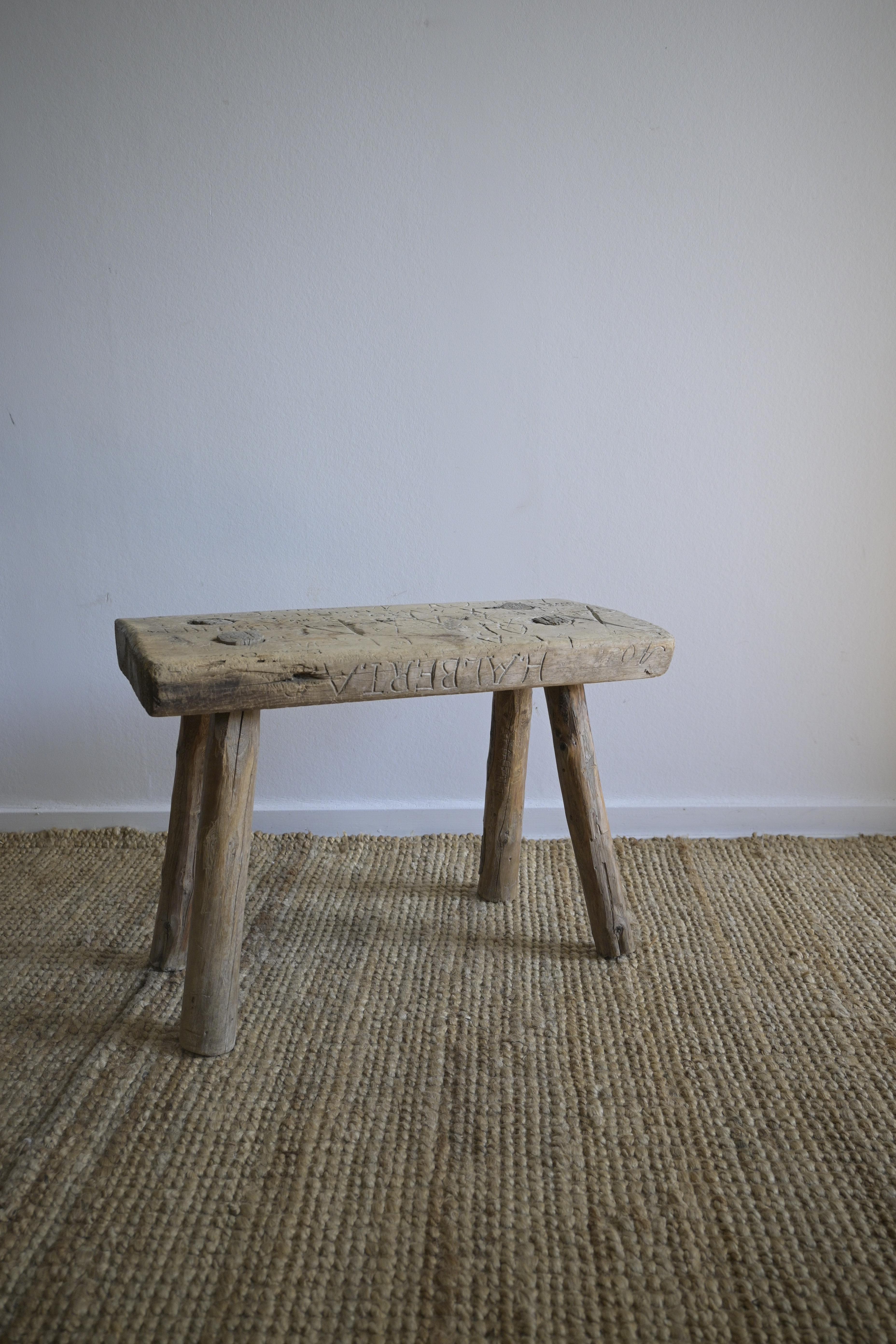 Swedish Pine Stool from the 1900s For Sale 2