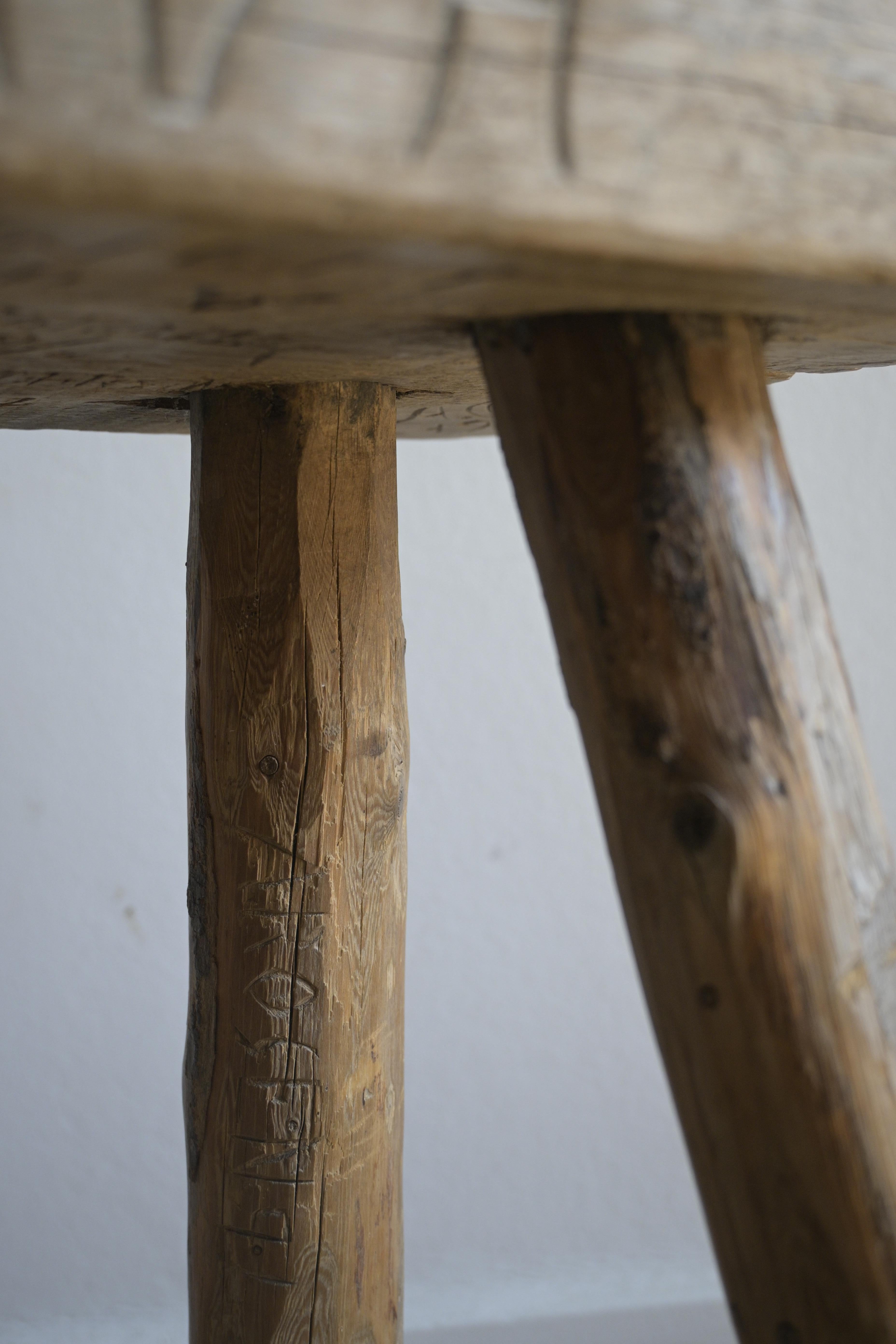 Swedish Pine Stool from the 1900s For Sale 1