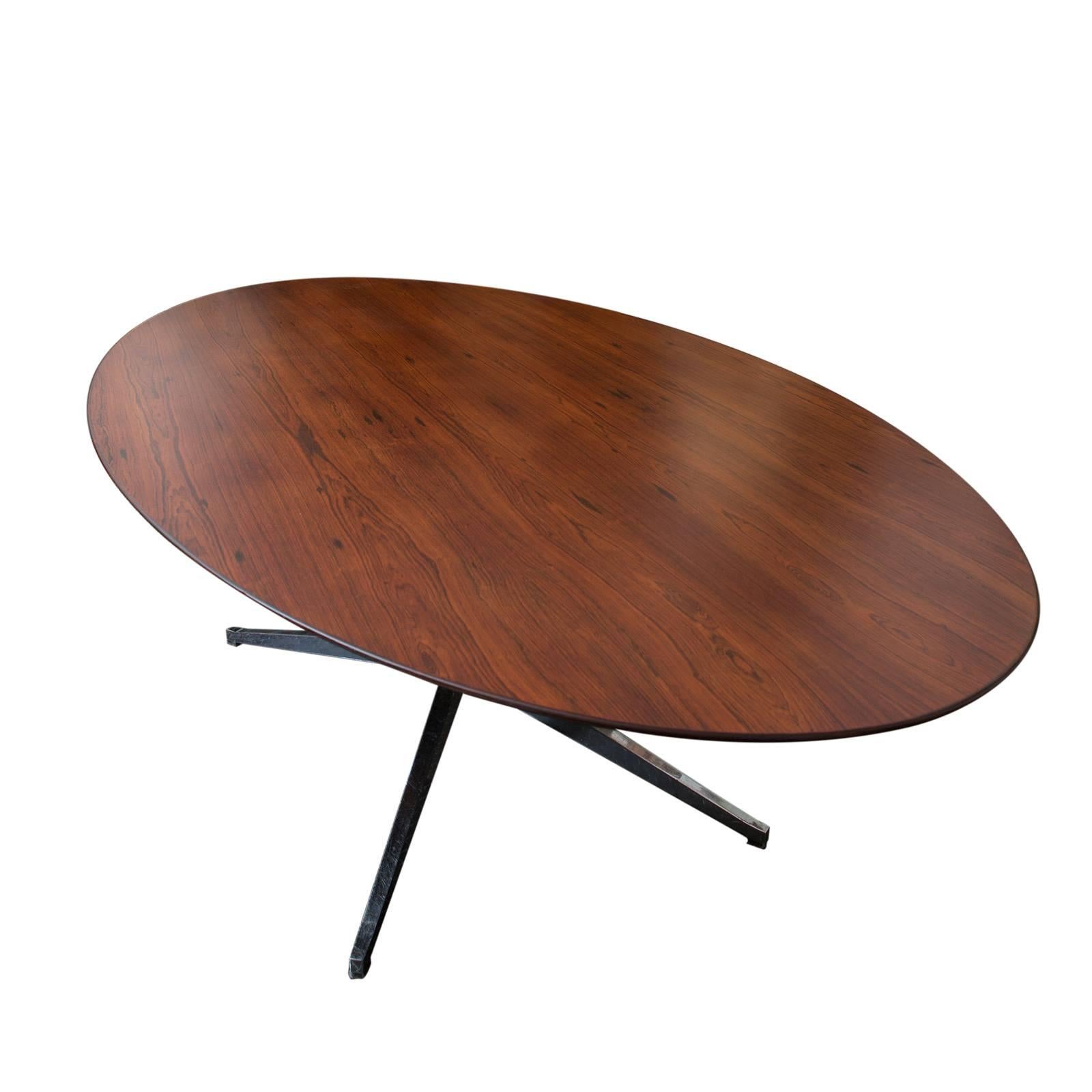 Mid-20th Century Classic Florence Knoll Rosewood Oval Dining Table on Chrome Base