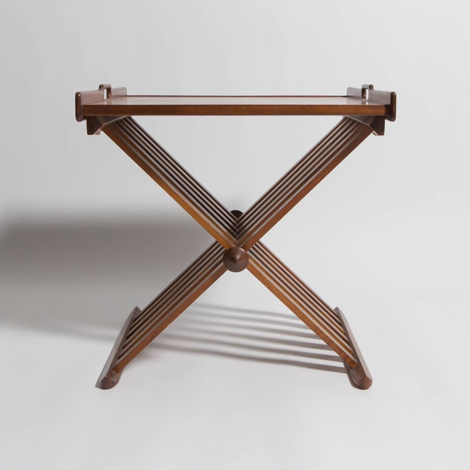 Pair of Walnut Folding Campaign Tray Tables by Stewart MacDougall for Drexel In Good Condition For Sale In New York, NY