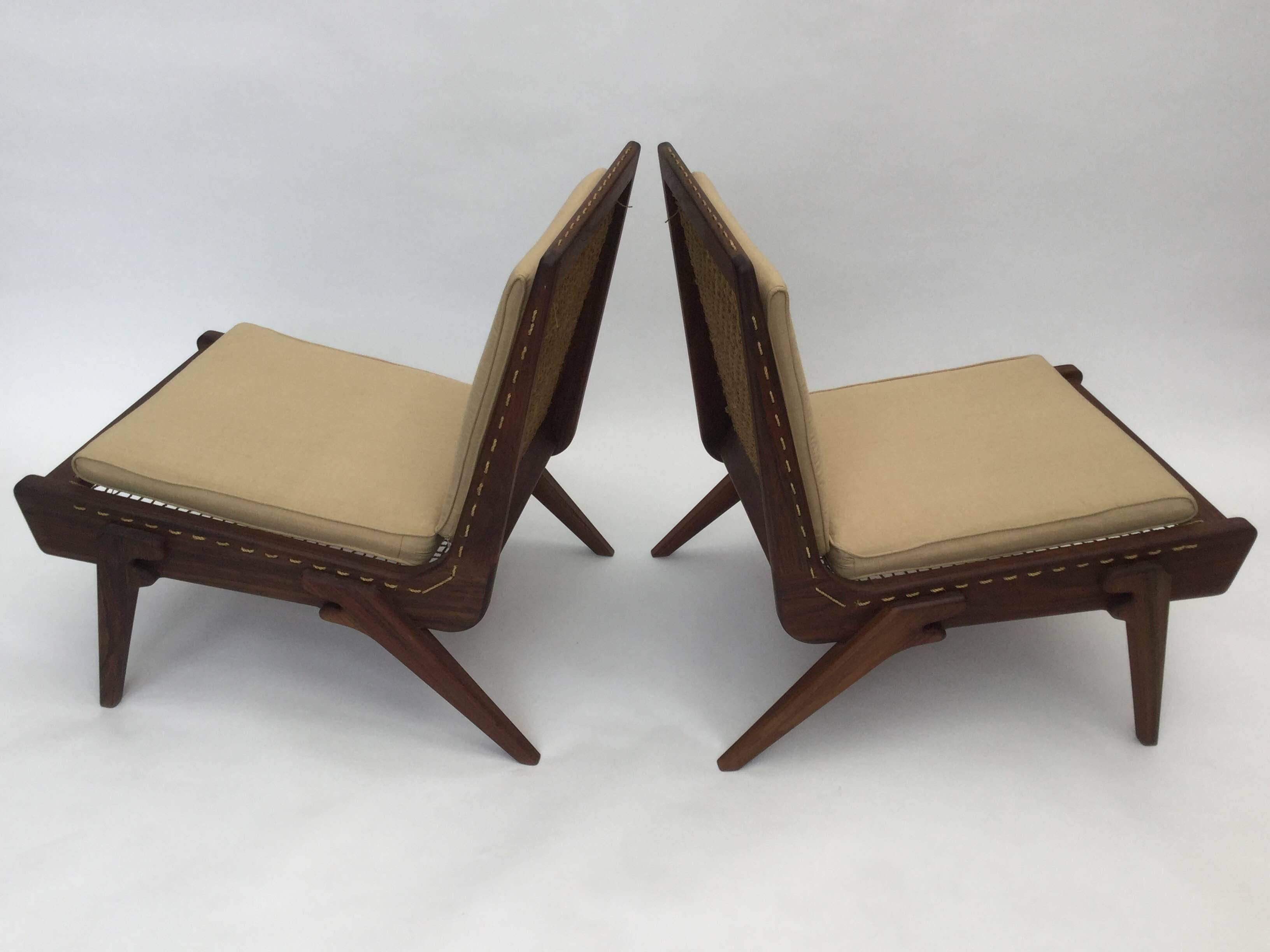 Pair of Yucatan Limited edition Lounge Chairs Designed by George Allen In Excellent Condition In New York, NY