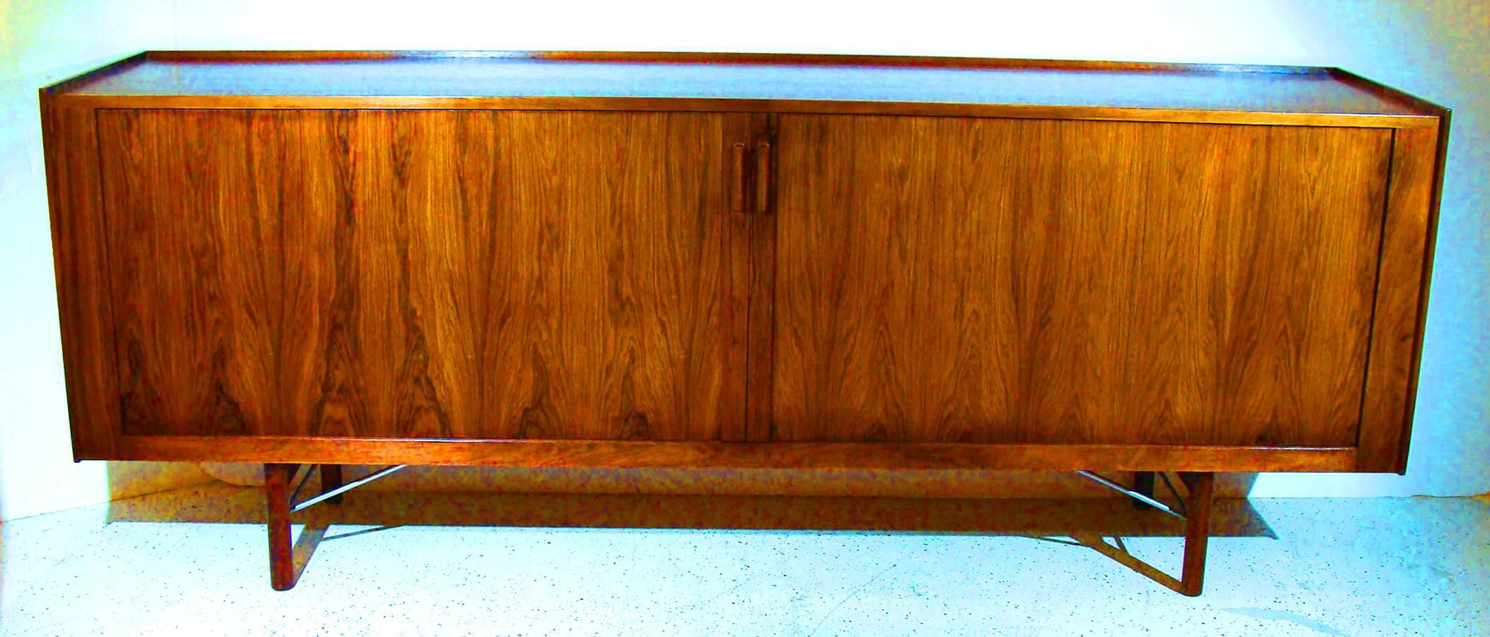 Superb Ib Kofod-Larsen Sideboard in Rosewood For Sale 3