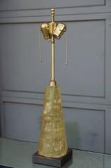 Chic Obelisk Fractal Resin Table Lamp