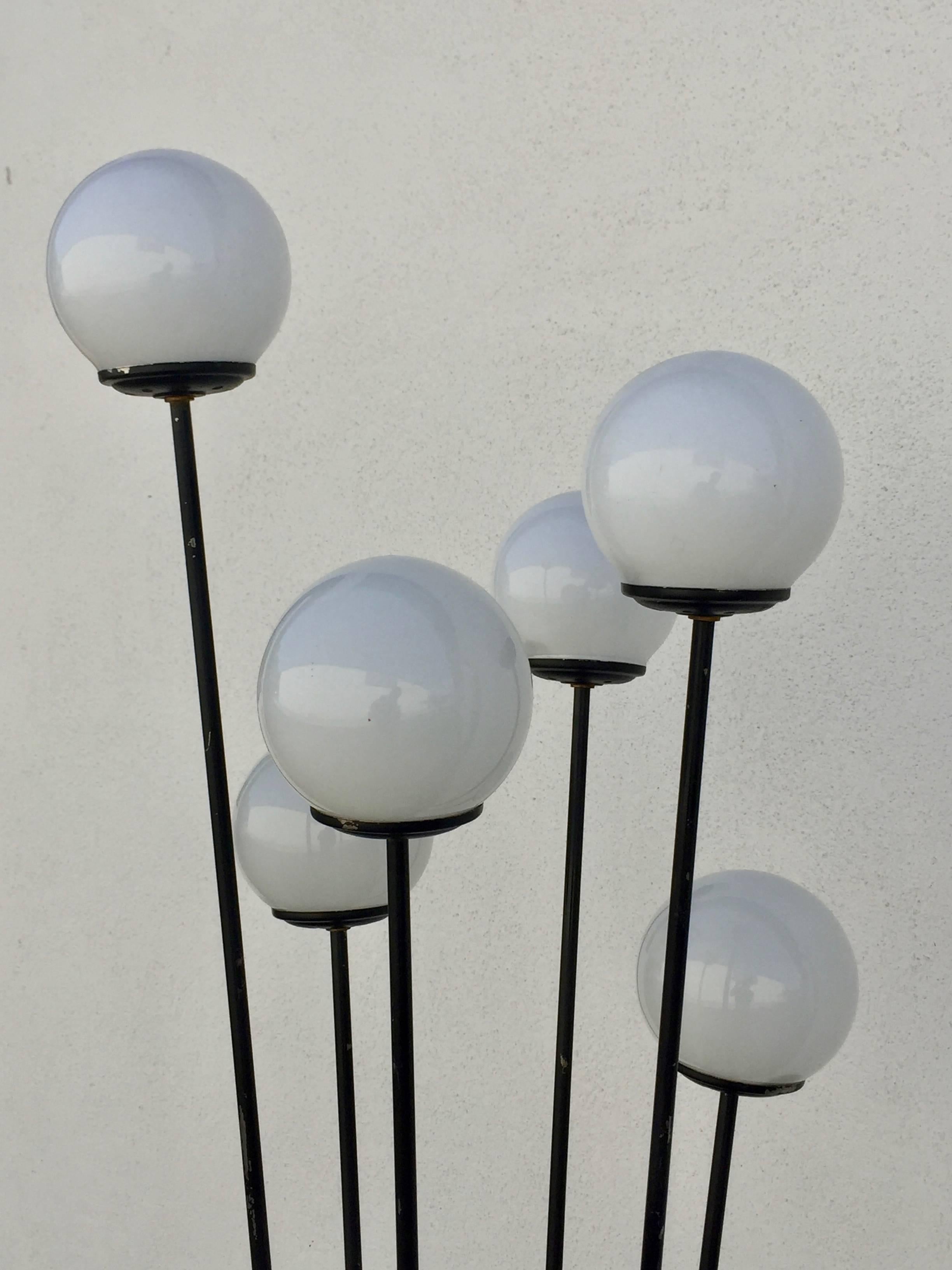 Unusual French Midcentury Glass Globe Cluster Floor Lamp In Excellent Condition In Los Angeles, CA