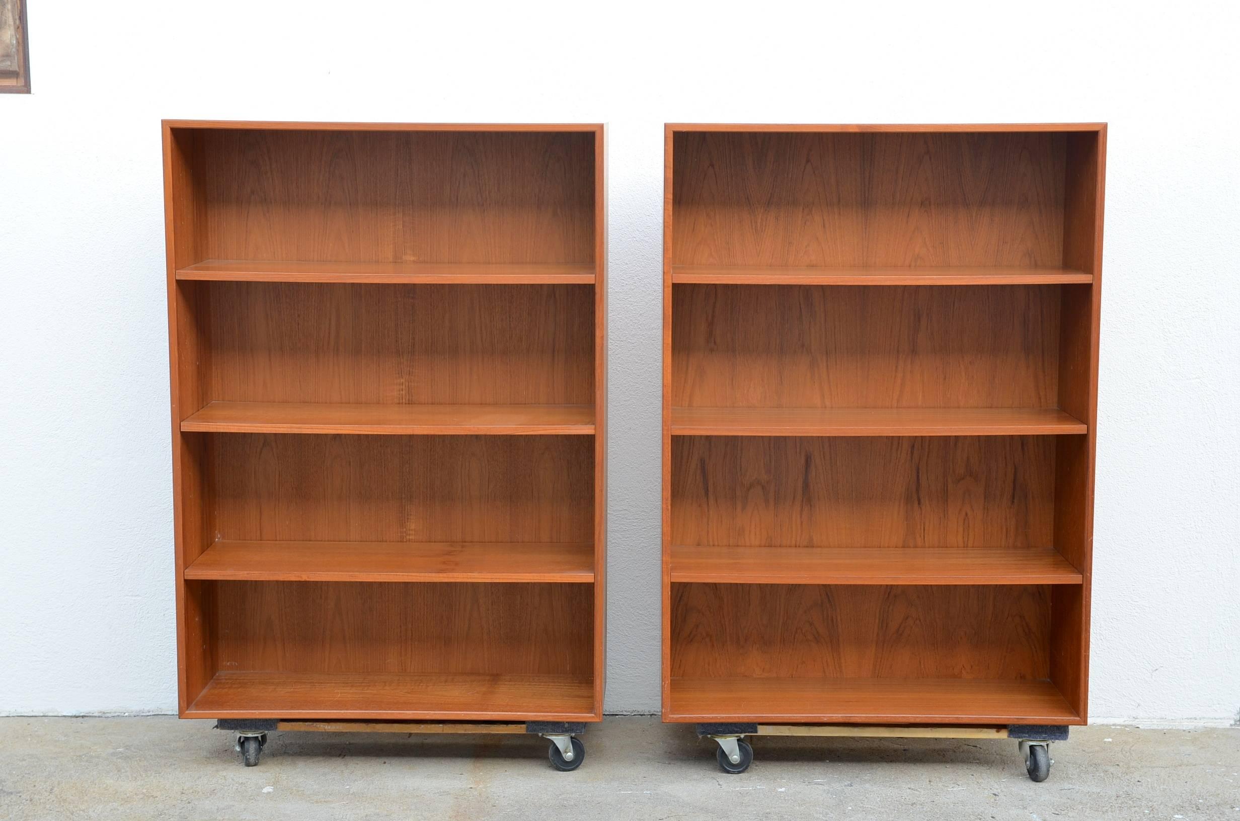 Pair of Minimalistic Hanging Danish Teak Shelving Units by Dyrlund In Excellent Condition For Sale In Los Angeles, CA