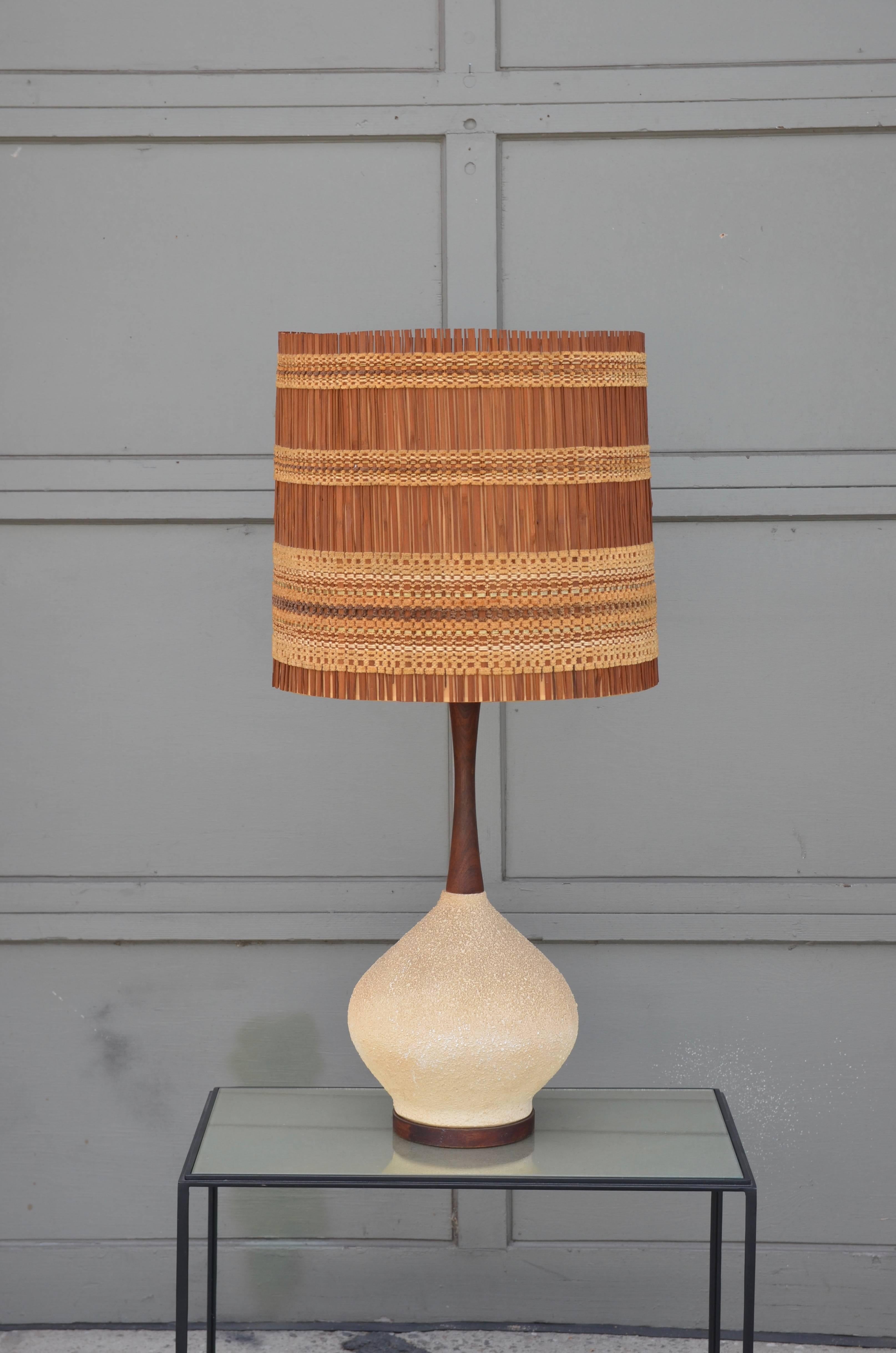 Midcentury ceramic lamp and intact original shade by Maria Kipp. The shade itself is 17 in. diameter at top x 18 in. diameter at bottom x 16.5 in. tall.

Maria Kipp (1900–1988) was a textile designer and engineer active in the United States from
