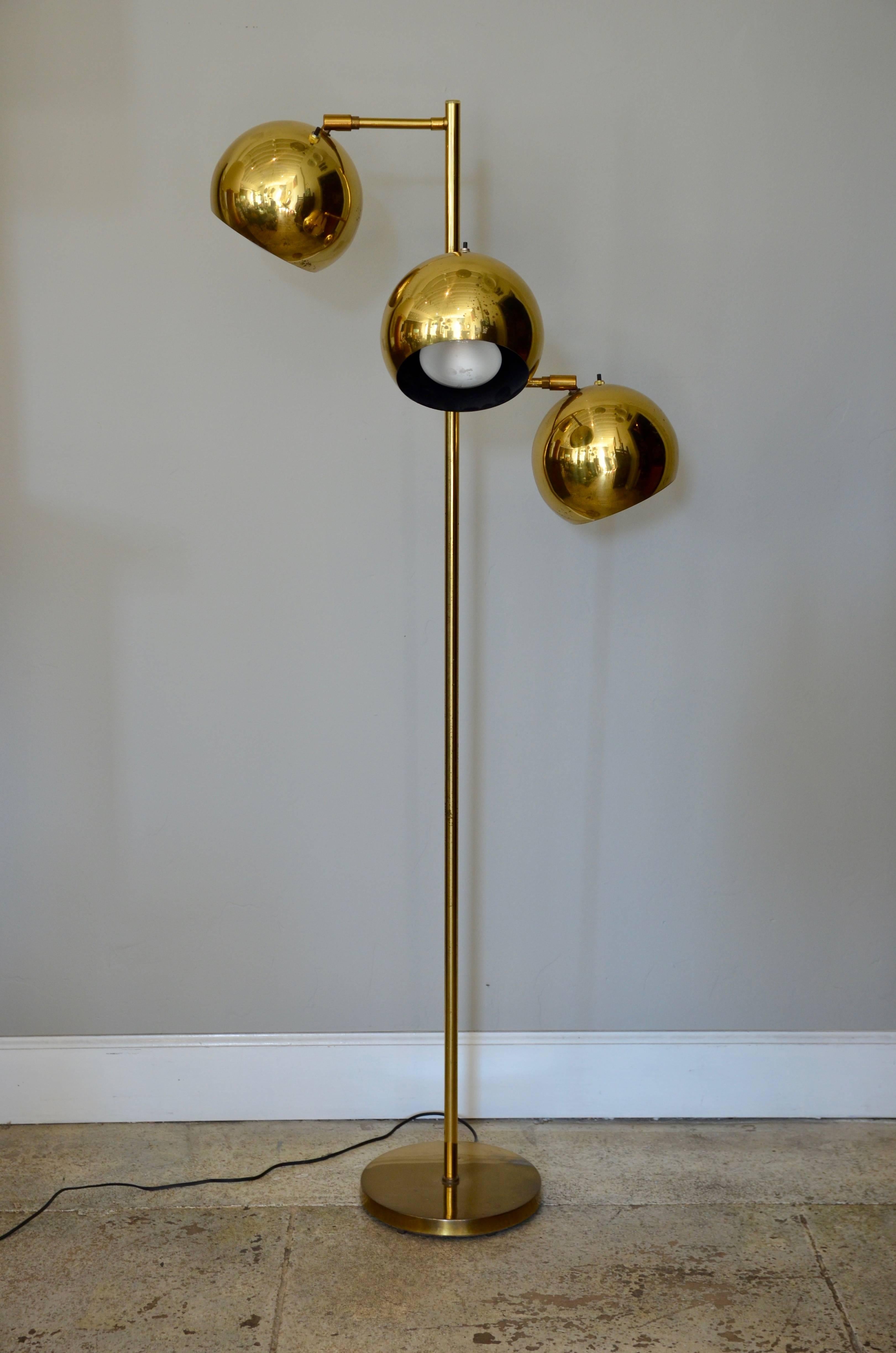 Beautiful patinated brass american 1960s koch and lowy floor lamp.