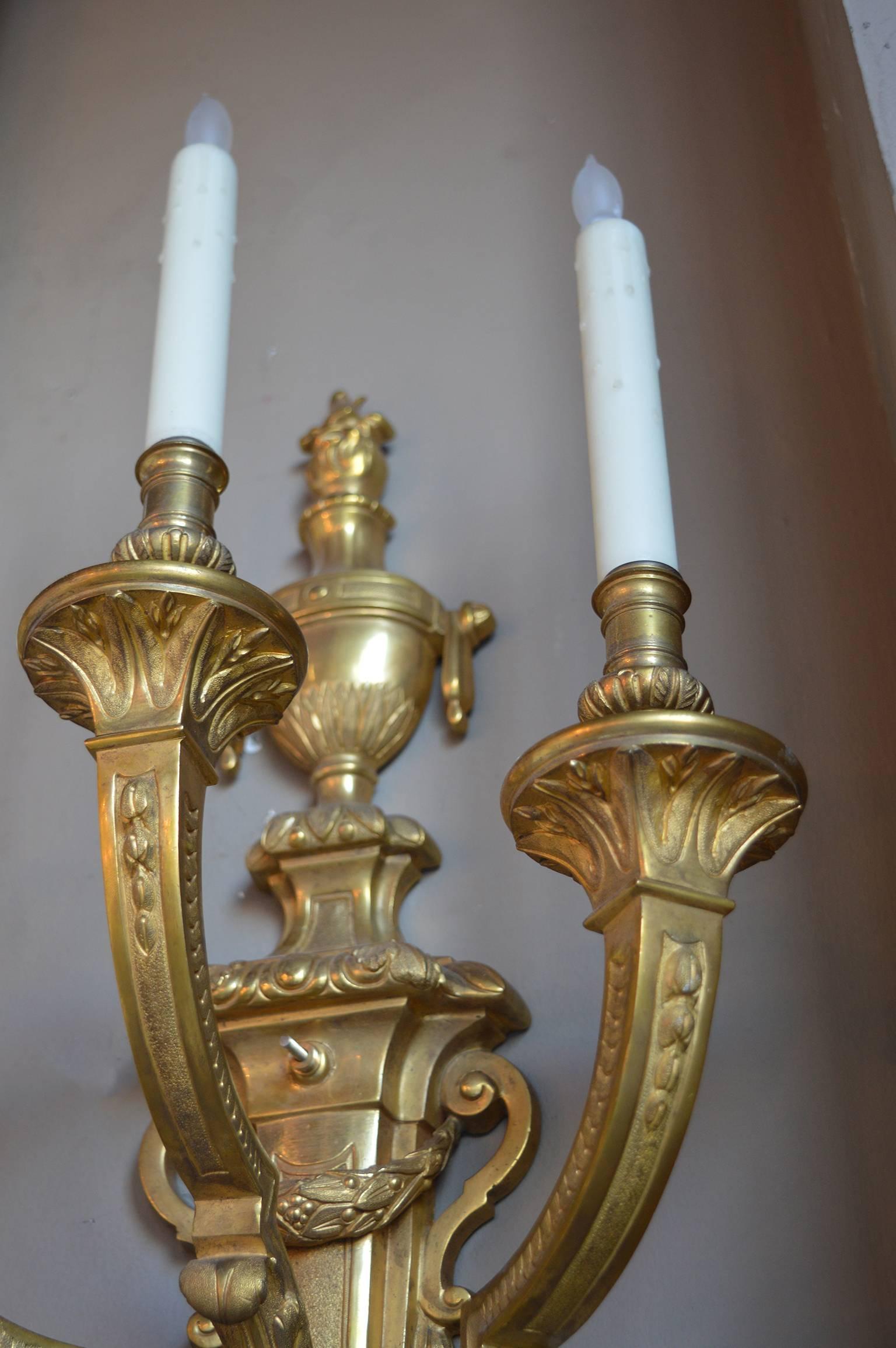 Pair of French Bronze Sconces In Excellent Condition In Los Angeles, CA