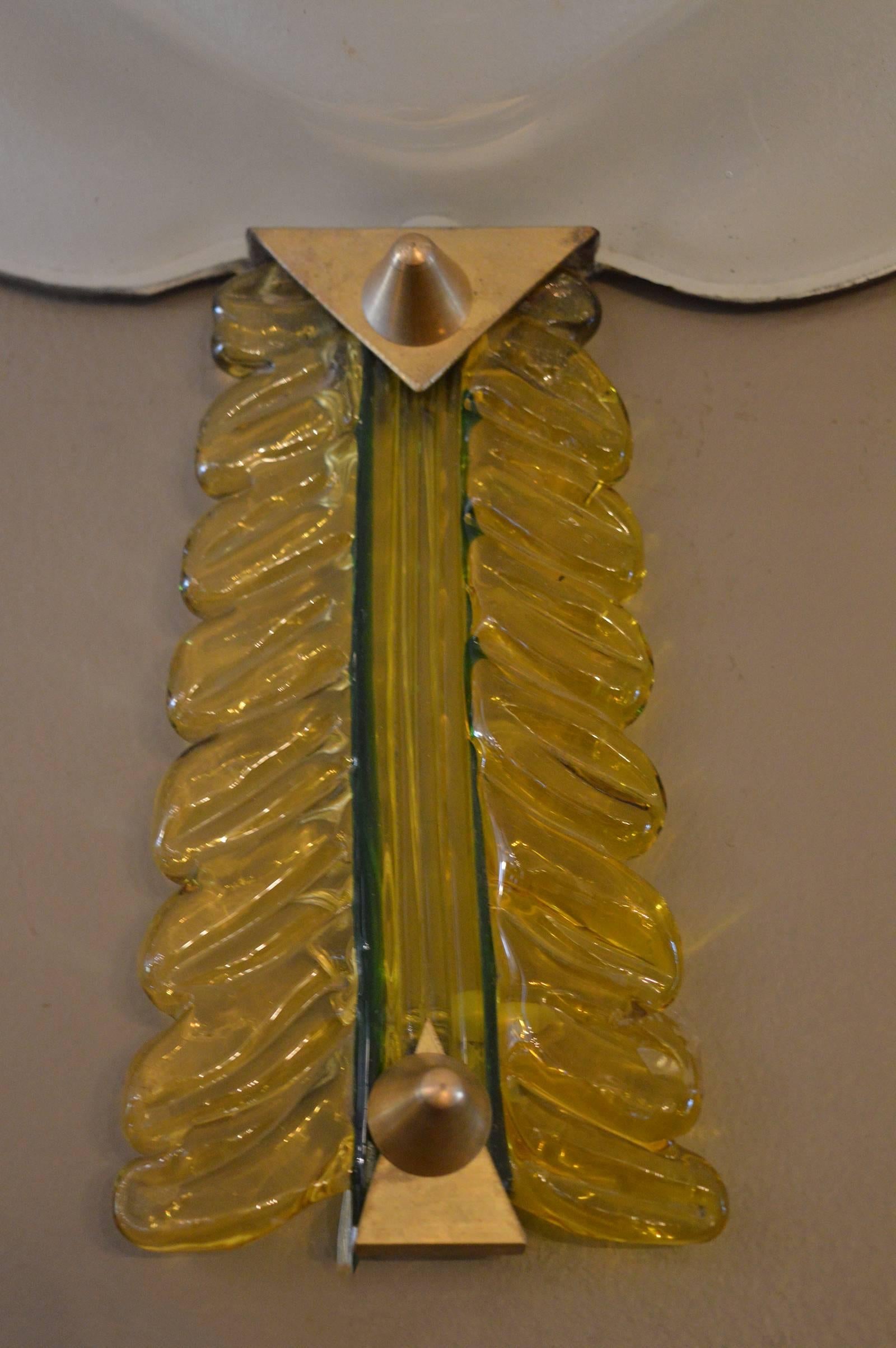 Pair of Murano Art Deco Style Sconces In Excellent Condition In Los Angeles, CA