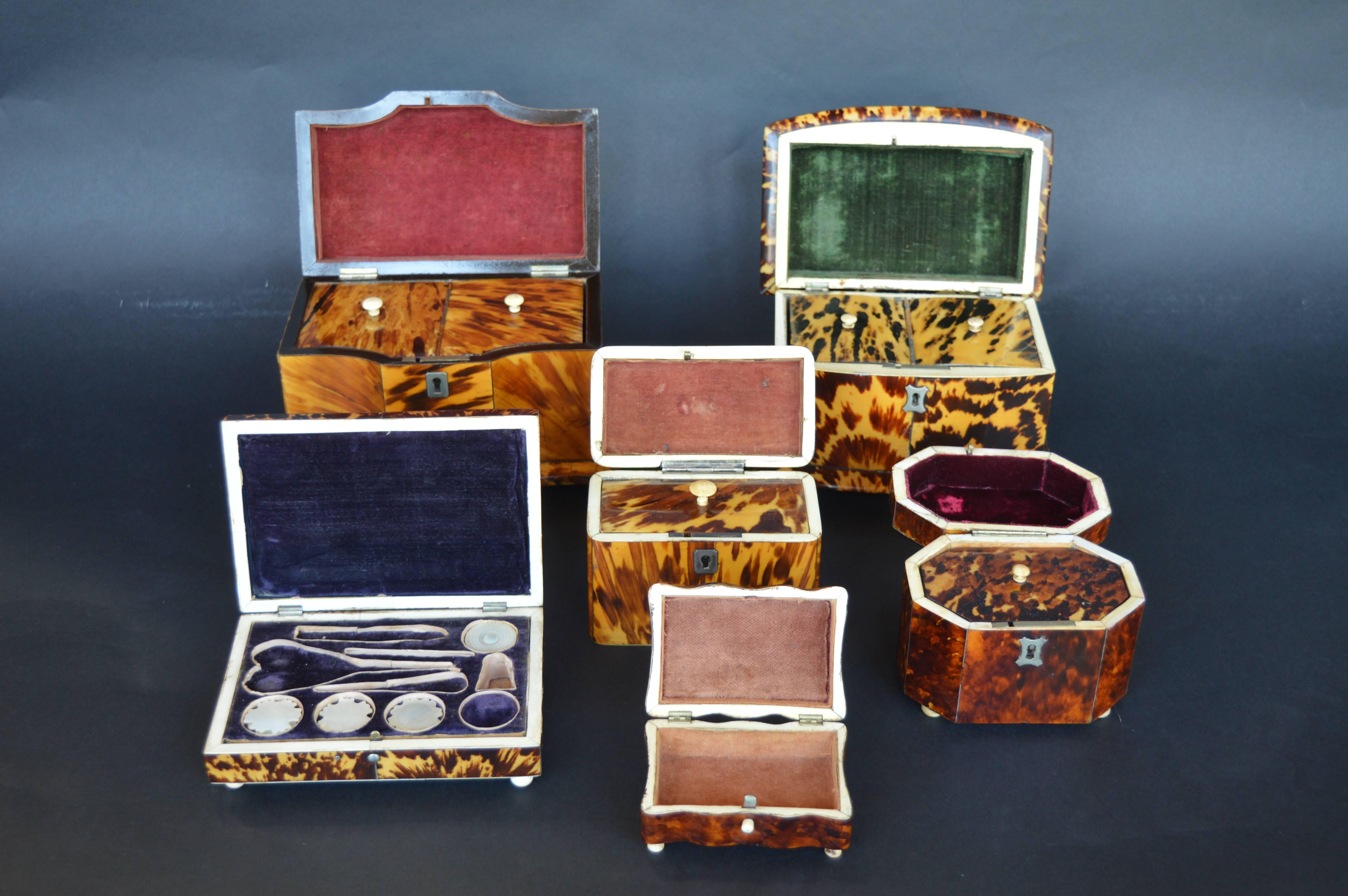 Collection of six 19th century tortoise shell boxes. Each varies in size as well as type of usage. Lined with velvet.

Smallest box measures: 1.25