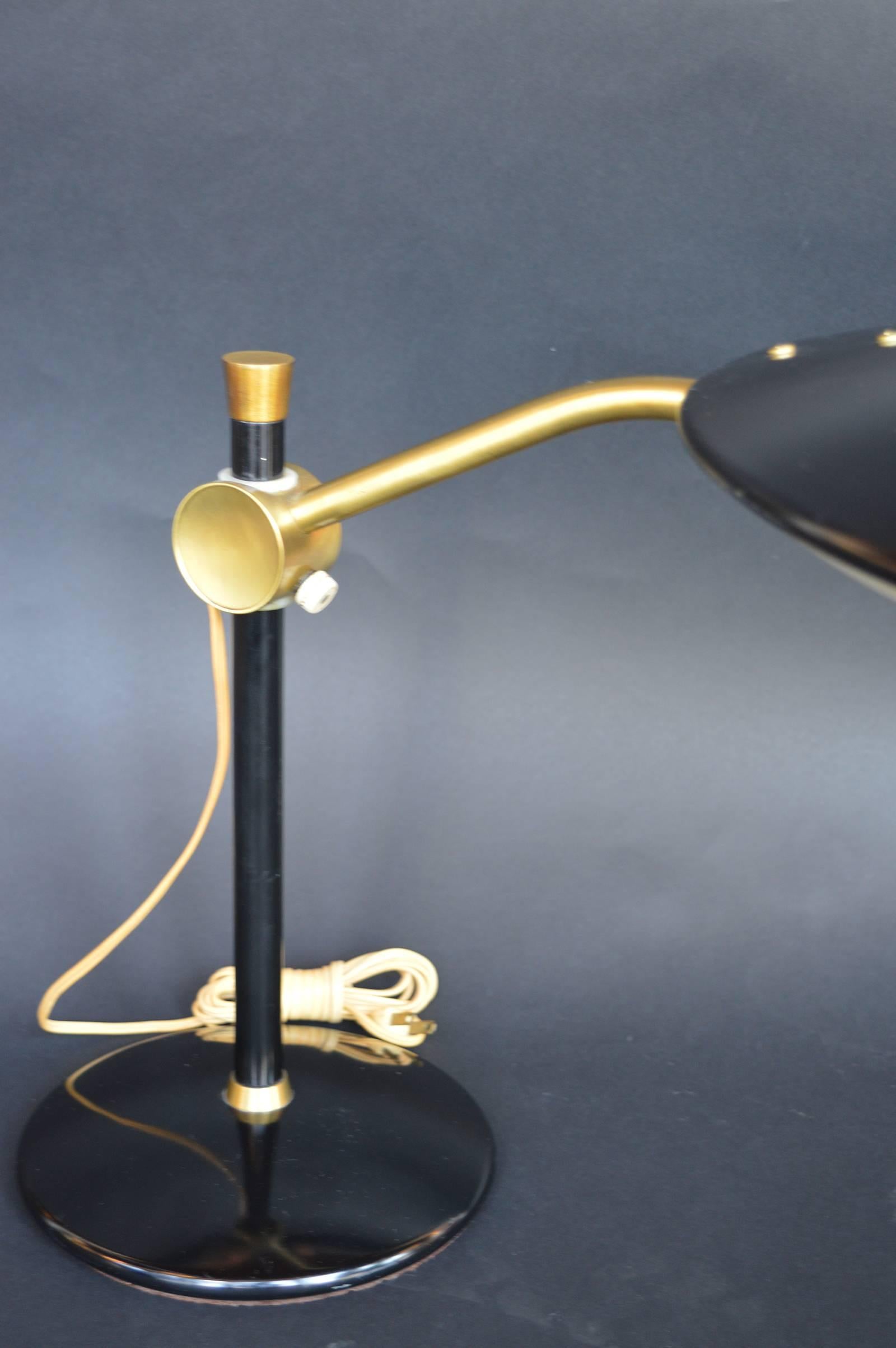 Dazor Table Lamp In Good Condition For Sale In Los Angeles, CA