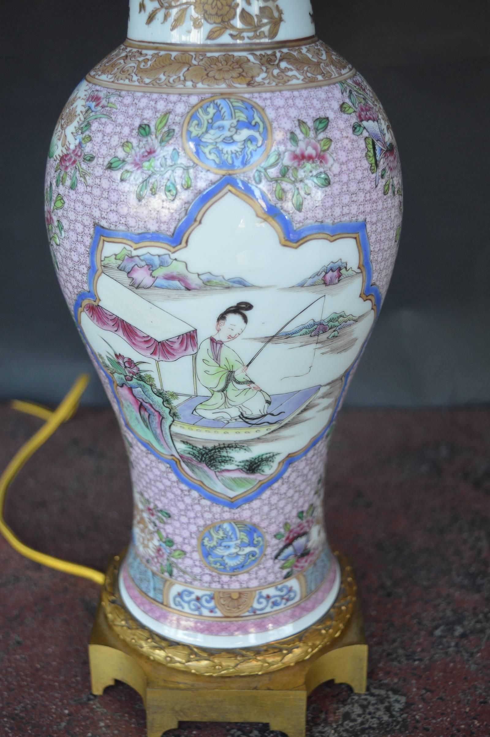 English Pair of Chinese Export Lamps For Sale