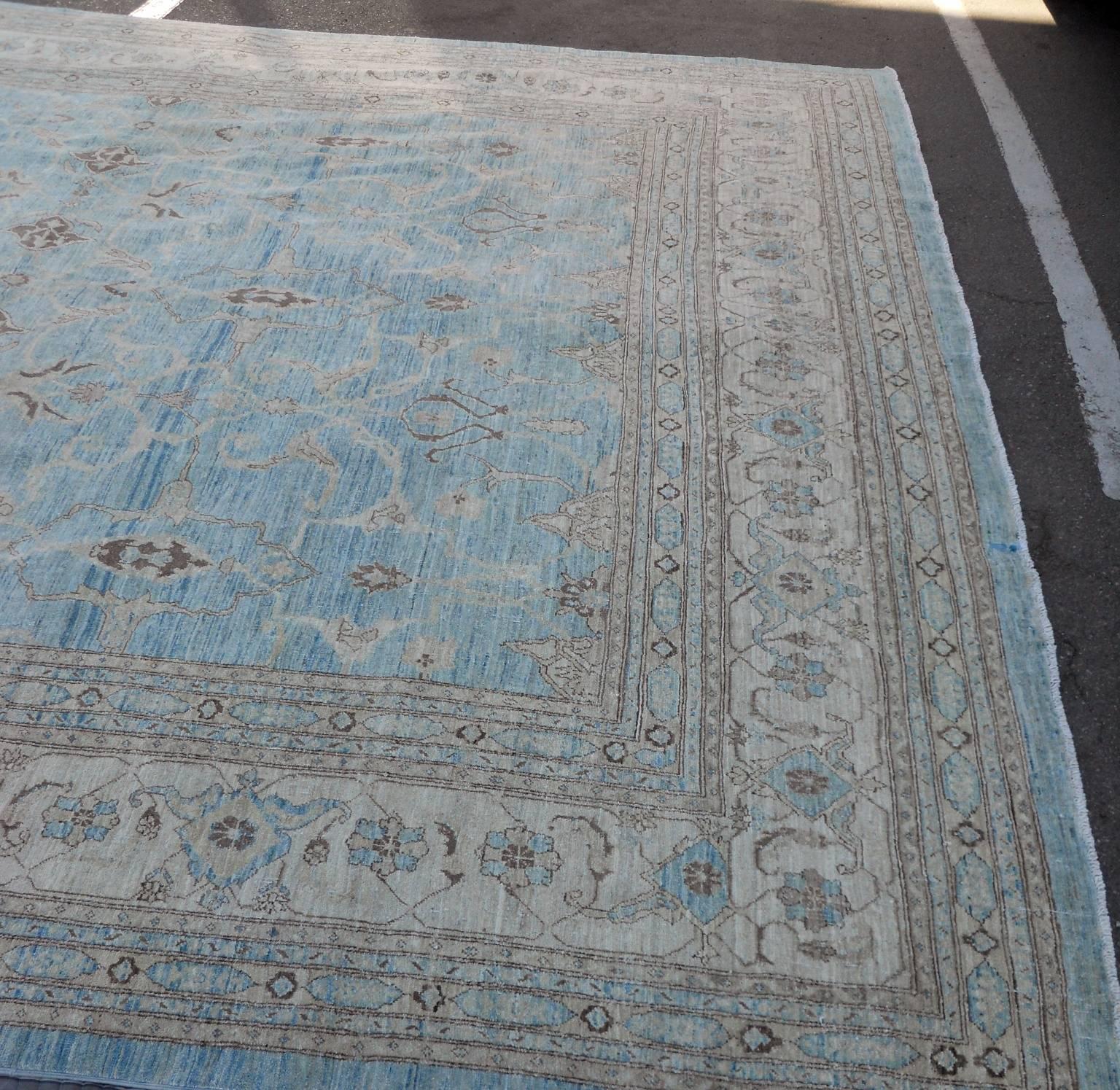 Turkish Oushak Style Rug In Fair Condition In Los Angeles, CA