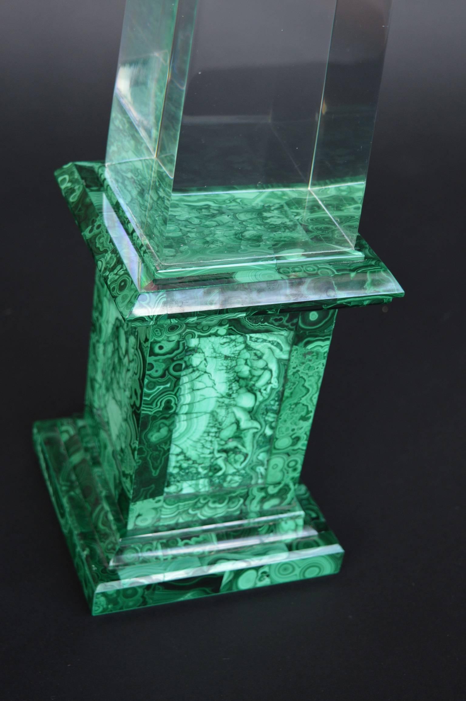 Malachite and Acrylic Obelisk with Perched Eagle In Excellent Condition In Los Angeles, CA