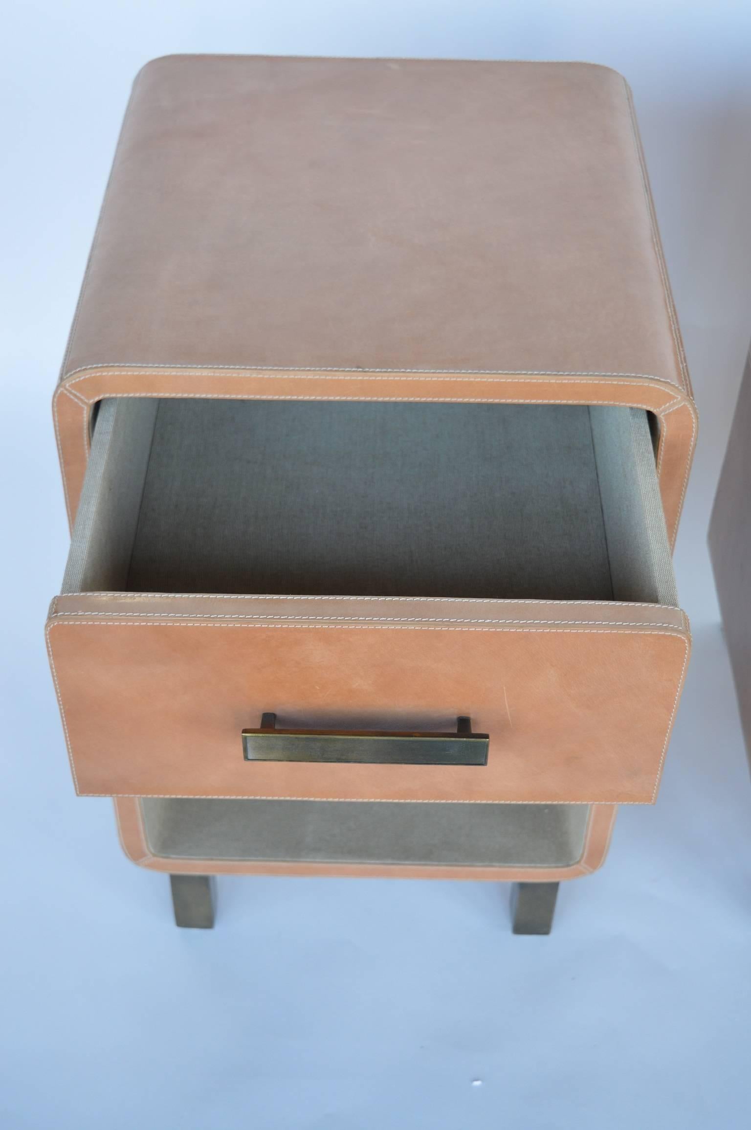 Italian Pair of Leather Upholstered Nightstands