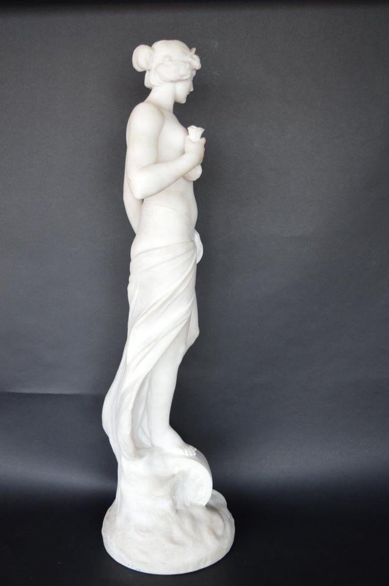 Statua di giovane donna in marmo di Carrara della fine del XIX secolo. in vendita 8