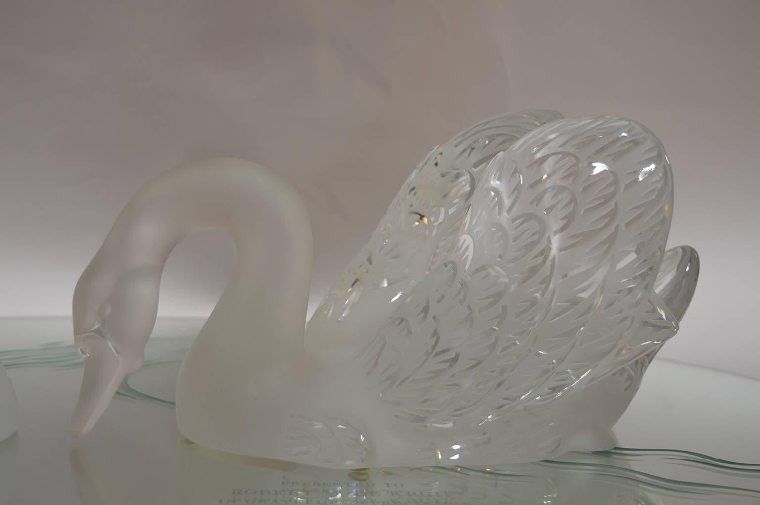 Art Deco Pair of Lalique Swans on a Mirrored Plateau