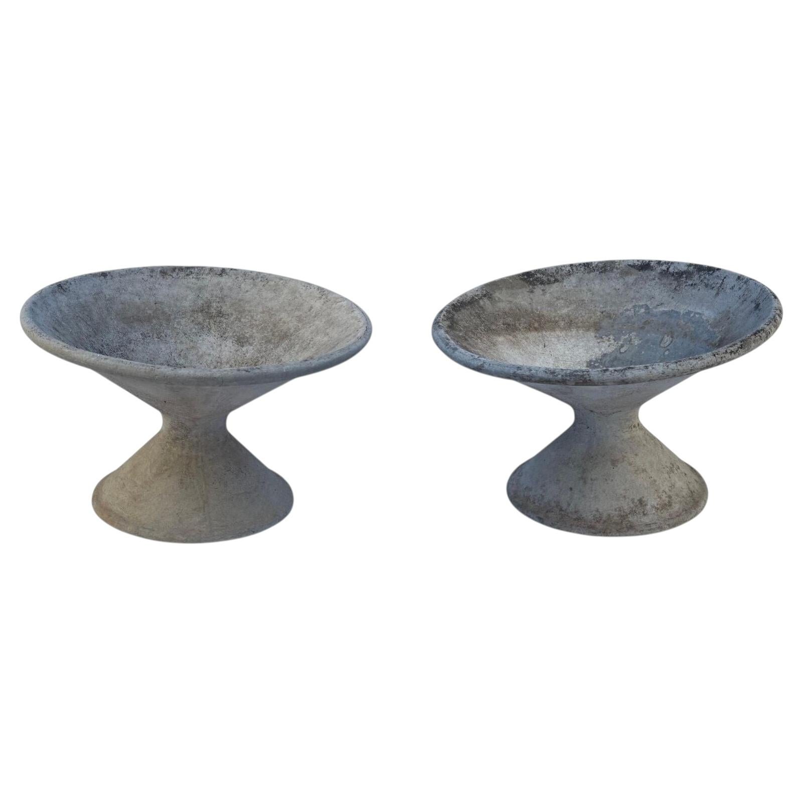Pair of Willy Guhl Fibrous Cement Planters for Eternit. Switzerland, 1960's For Sale