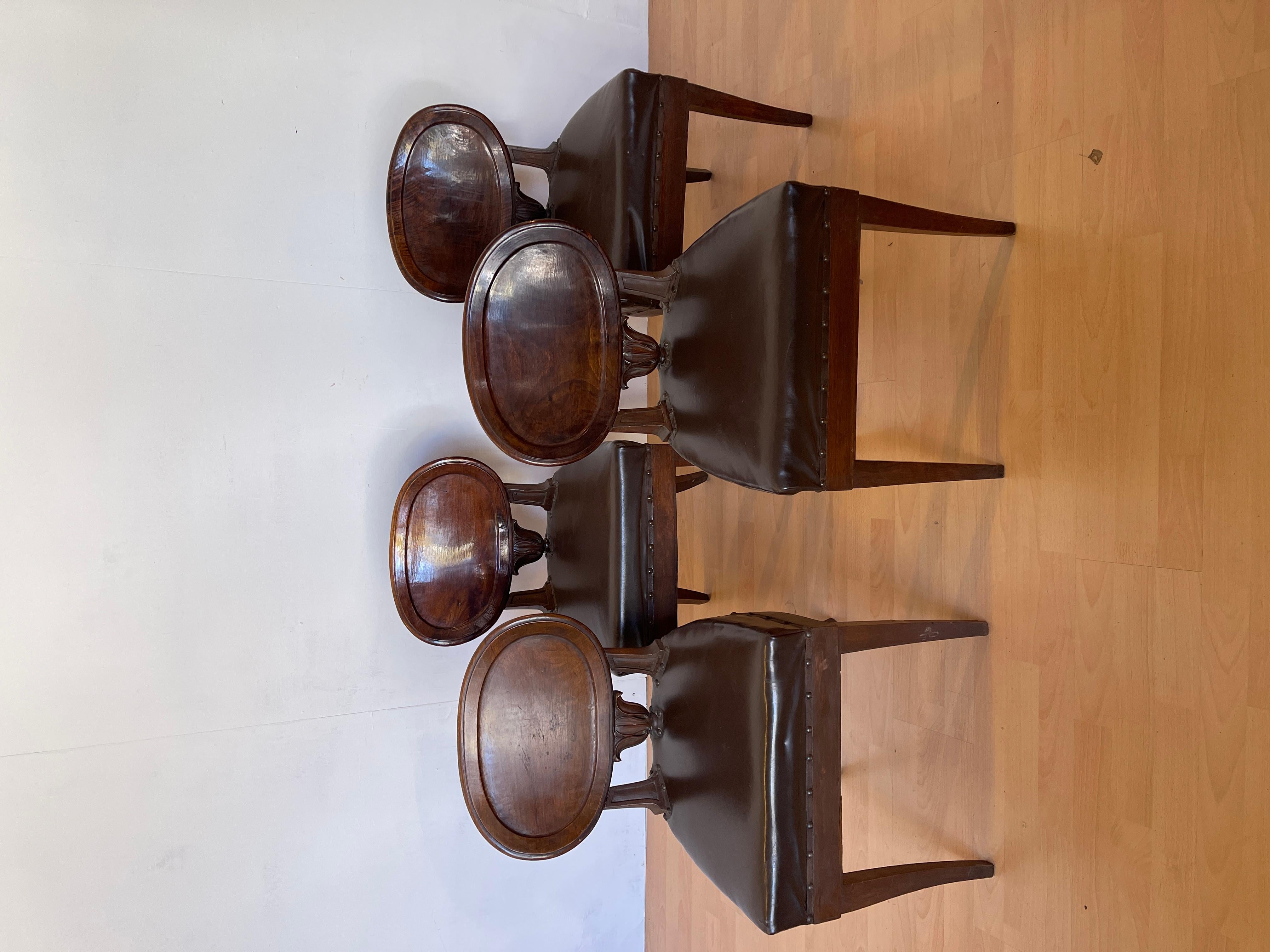 Italian Set di 4 sedie stile rustico natural en legno e pelle degli anni '30 in vendita