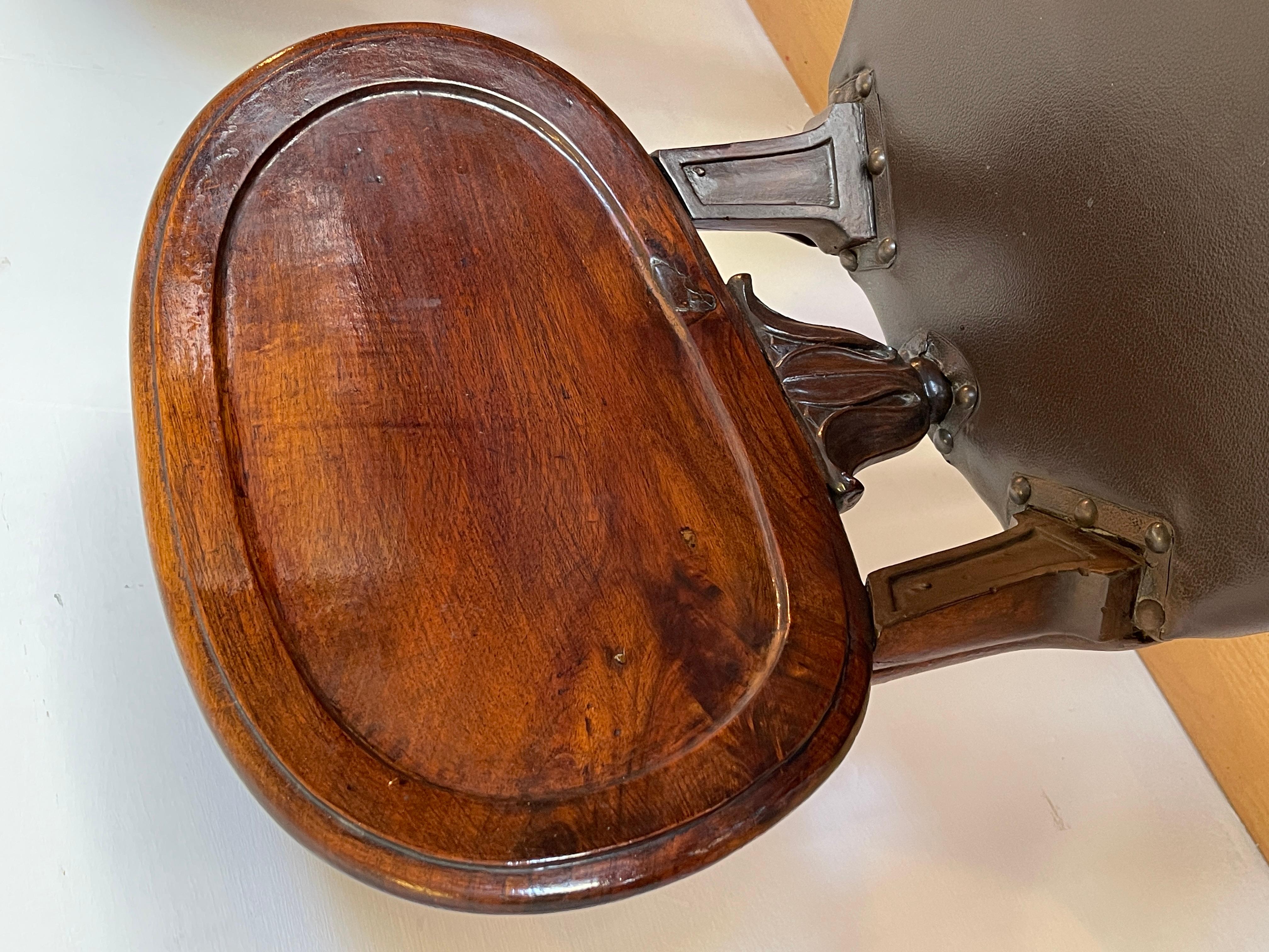 Pelle animale Set di 4 sedie stile rustico natural en legno e pelle degli anni '30 in vendita