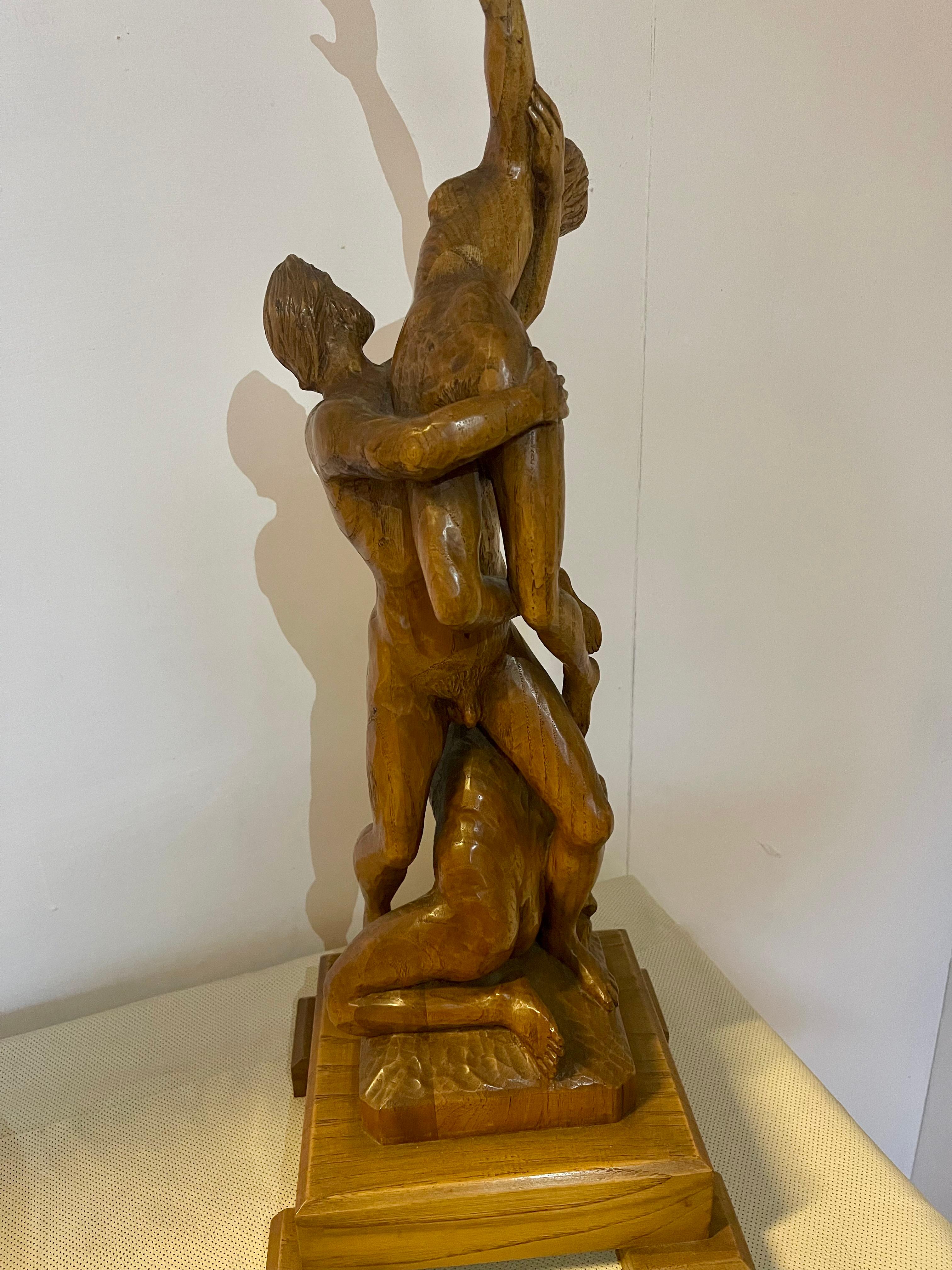 Escultura sopramobile in legno 