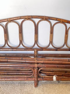 Stunning vintage bedroom set made of bamboo and rattan, from the 1960s