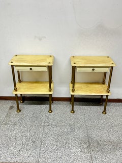 Pair of glamorous "Atelier Doré" nightstands in brass and ivory-effect marble, 1970