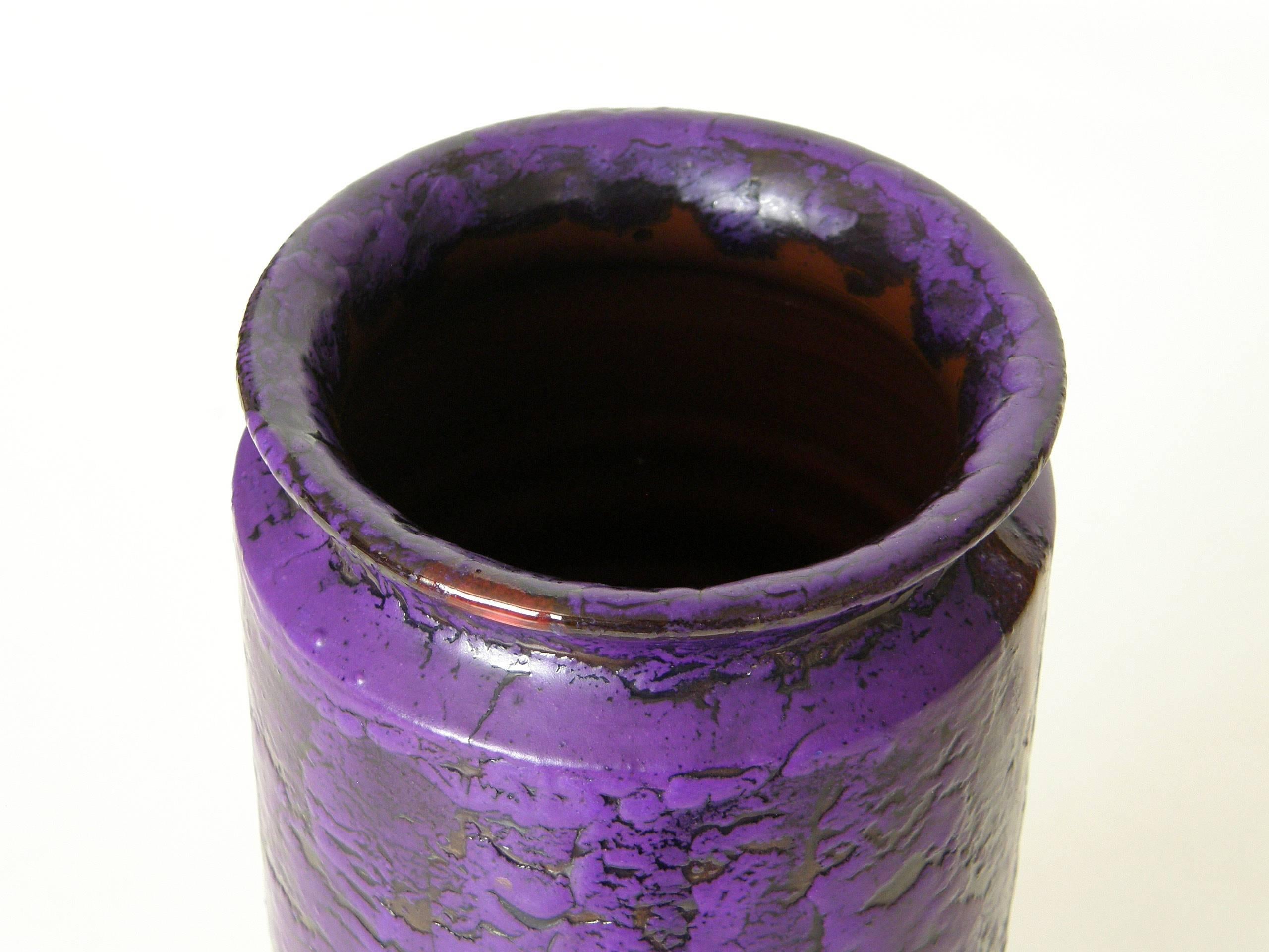 Bitossi für Rosenthal Netter, Italienische Keramikvase in Braun mit lila Lavaglasur im Angebot 1