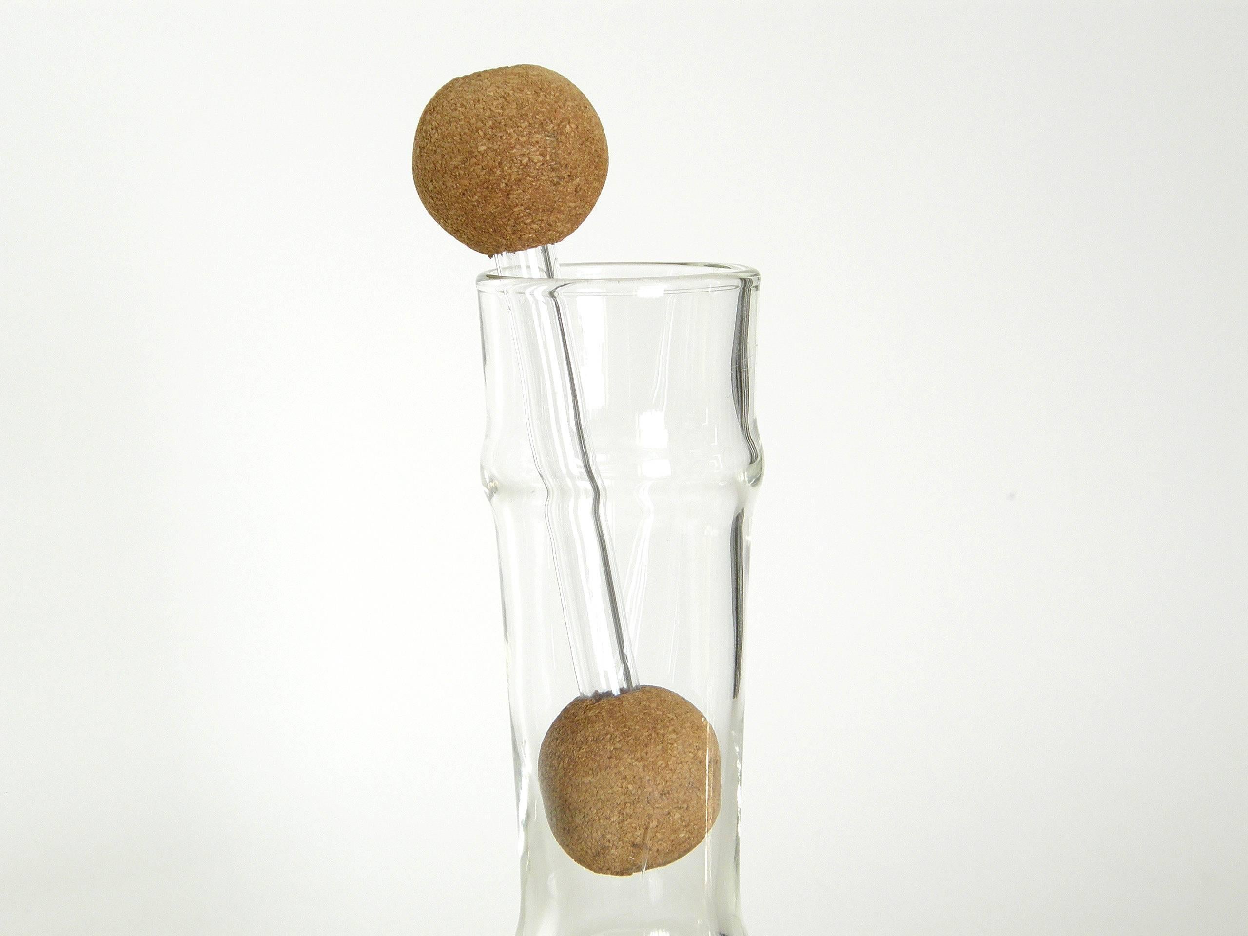 Industriel Bouilloire en verre à eau avec bouchon à boules en liège de Dr. Peter Schlumbohm pour Chemex en vente