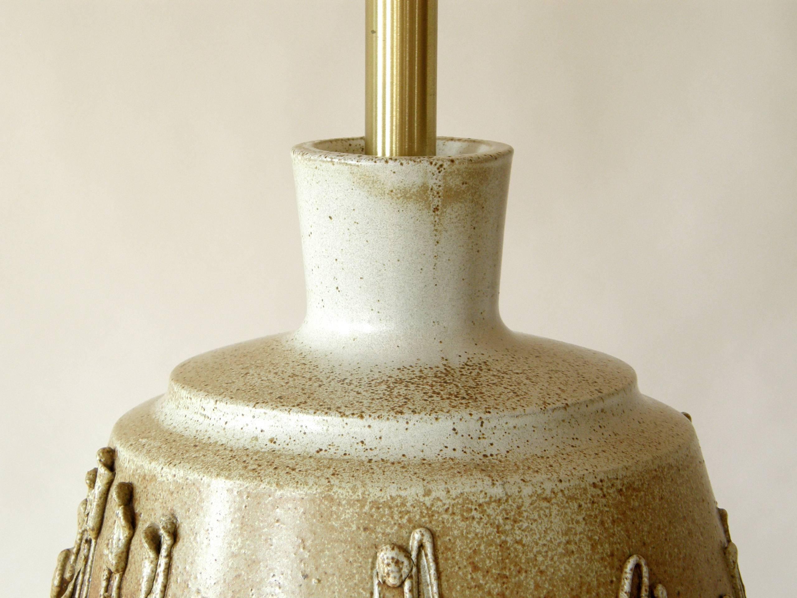 Américain Lampe de table en céramique David Cressey pour Architectural Pottery avec surface texturée en vente