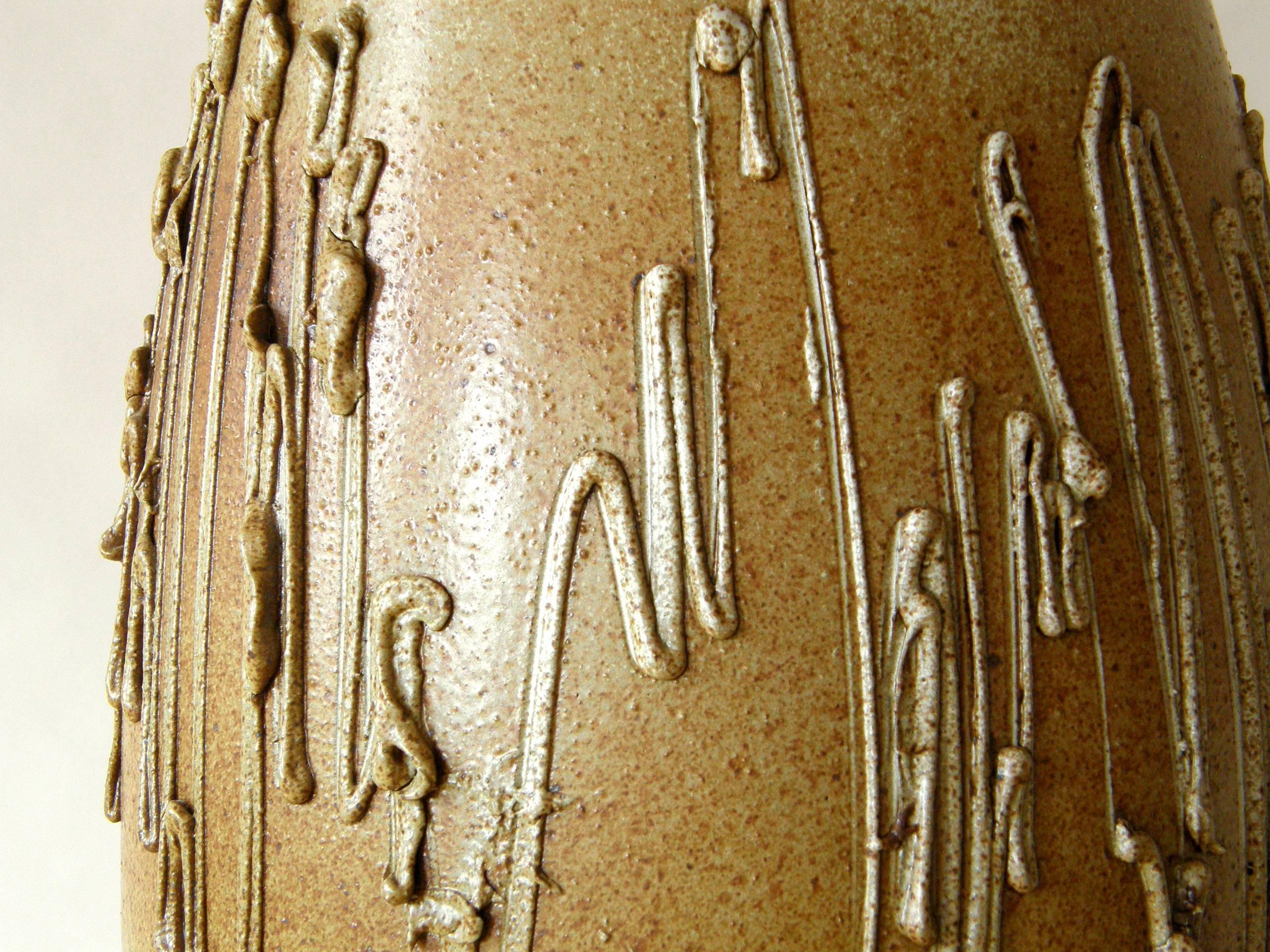 Lampe de table en céramique David Cressey pour Architectural Pottery avec surface texturée Bon état - En vente à Chicago, IL
