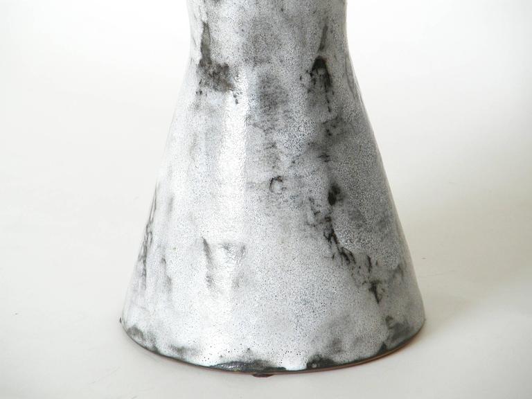Italian Ceramic Vase Double Cone Shape with White Over Black Glaze In Good Condition For Sale In Chicago, IL