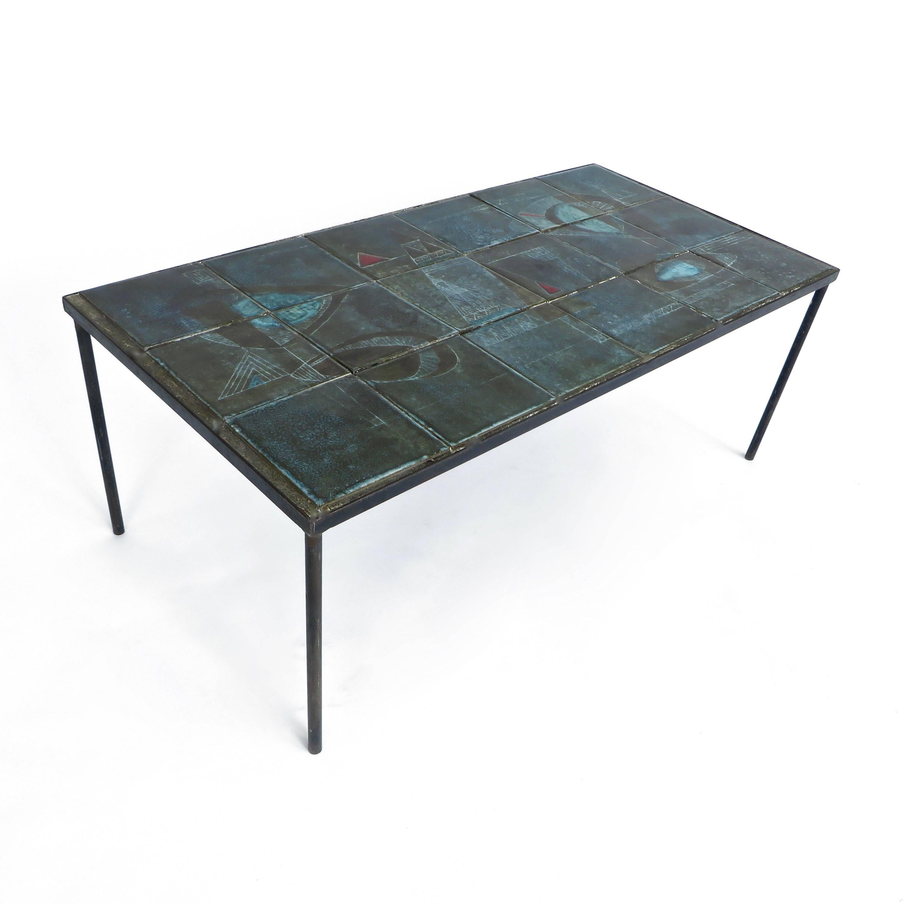 French Graphic Ceramic Tile Coffee Table by Les Deux Potiers Two Potiers  In Excellent Condition In Chicago, IL