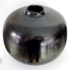 Vaso monumentale italiano in vetro soffiato nero di Murano di Massimo Micheluzzi Glass