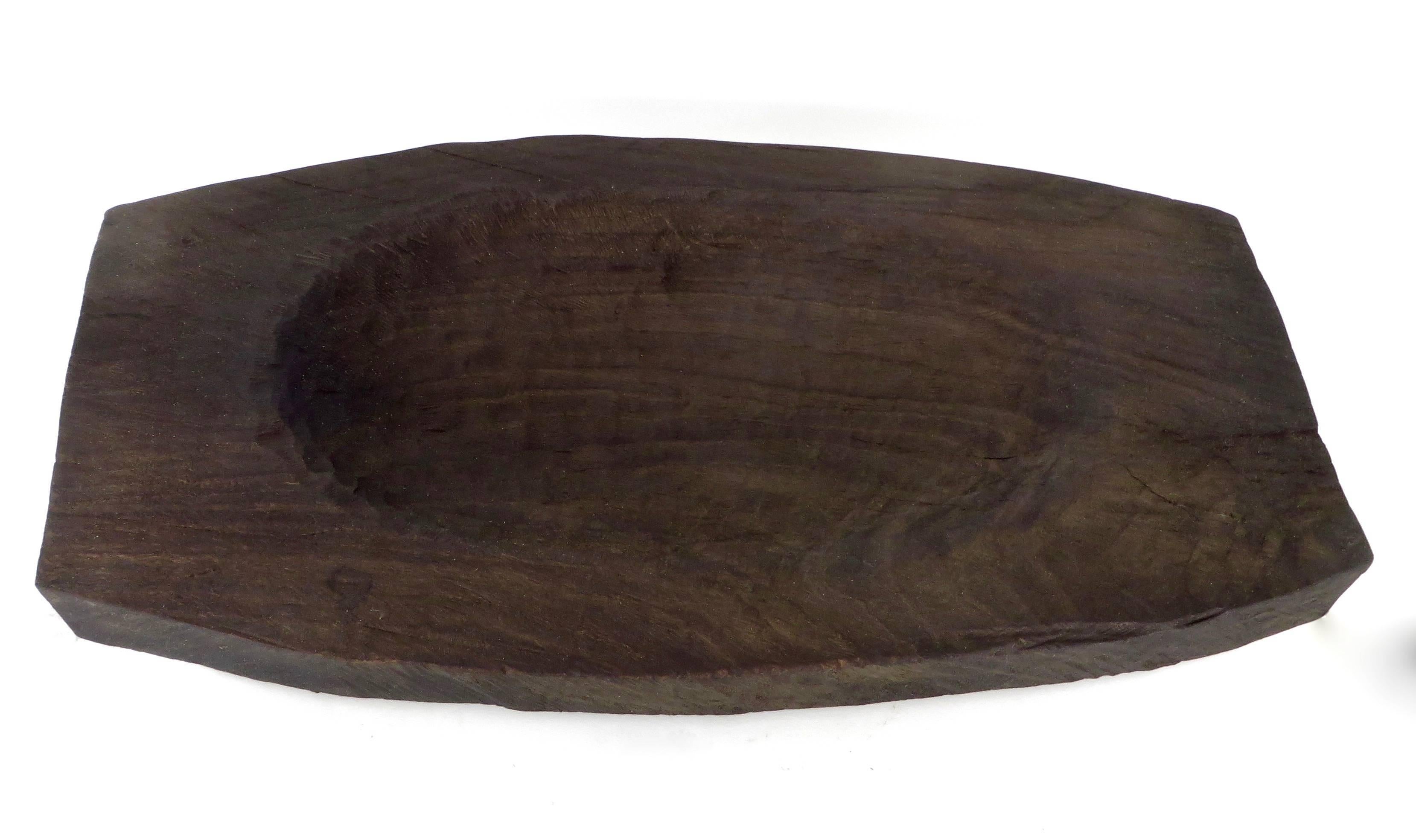 Carved Russian Oak Serving Tray by SÓHA Concept In Excellent Condition In Chicago, IL