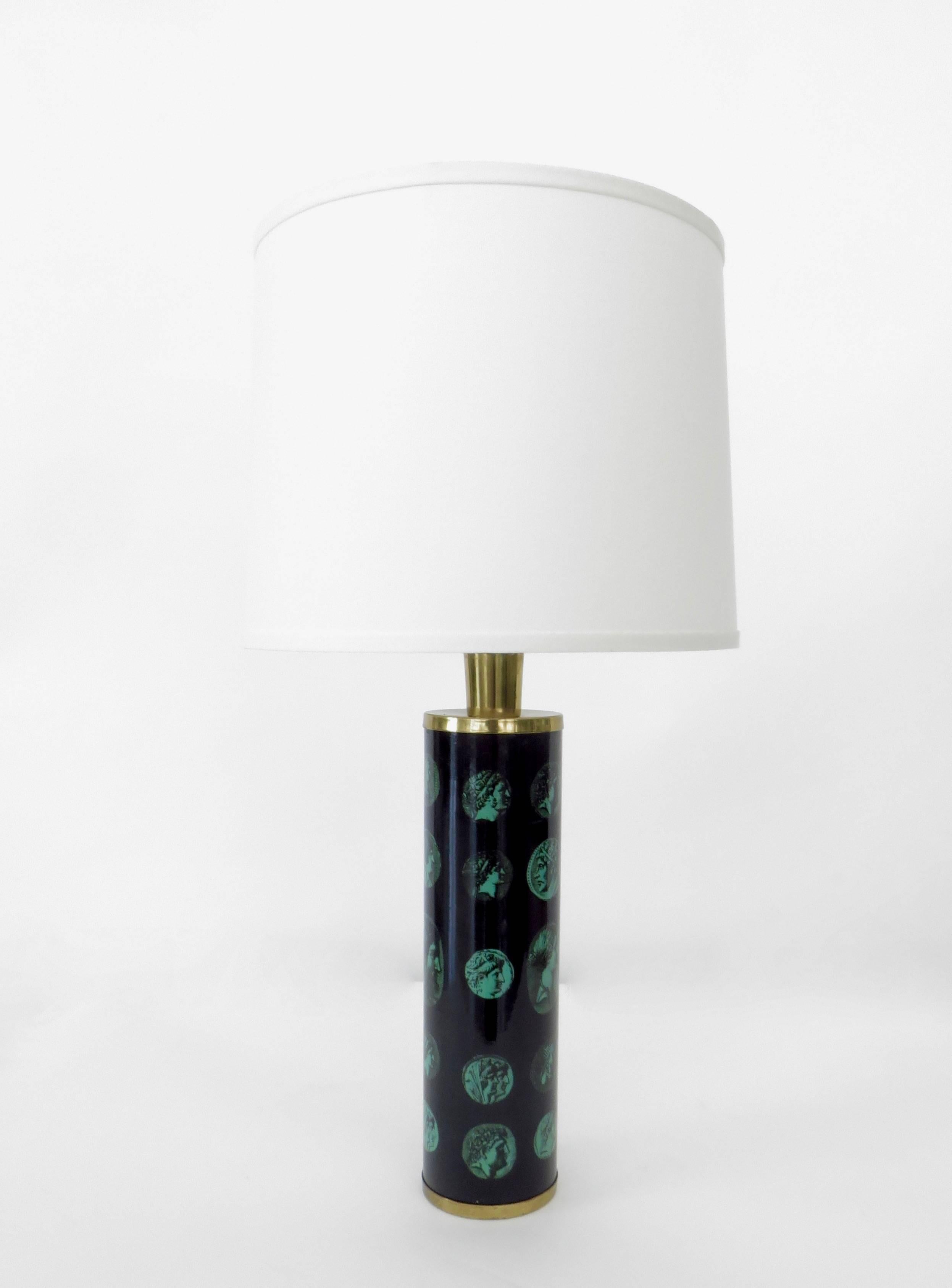 Mid-20th Century Piero Fornasetti Italian Black and Green Medallion Table Lamp